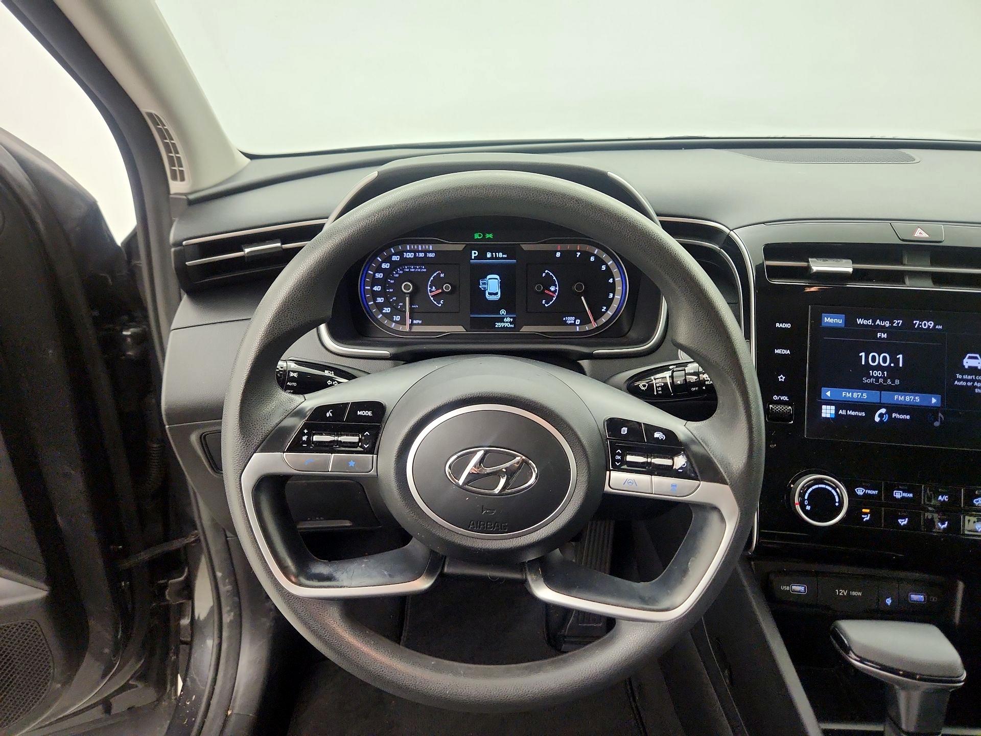 Thumbnail: 2023 Hyundai Tucson - 10