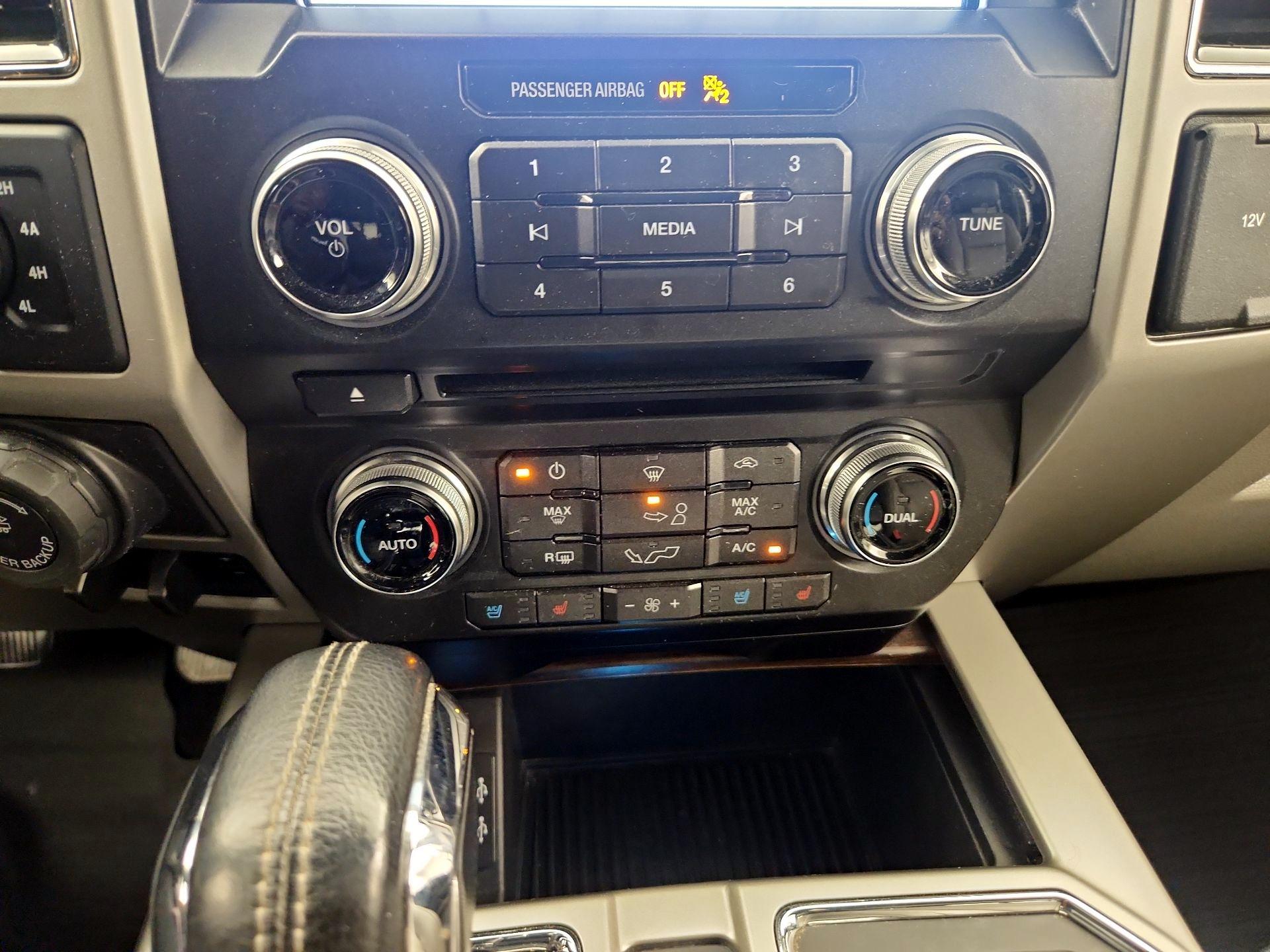 Thumbnail: 2017 Ford F-150 - 16