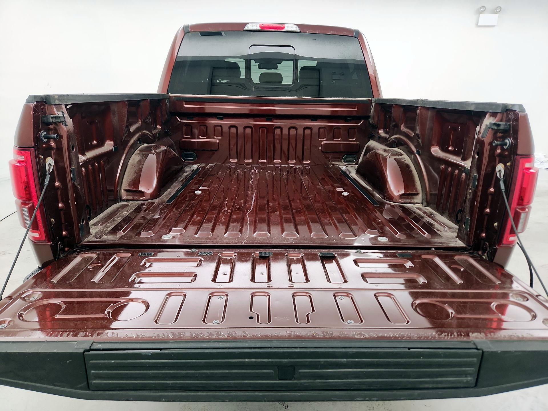 Thumbnail: 2017 Ford F-150 - 20