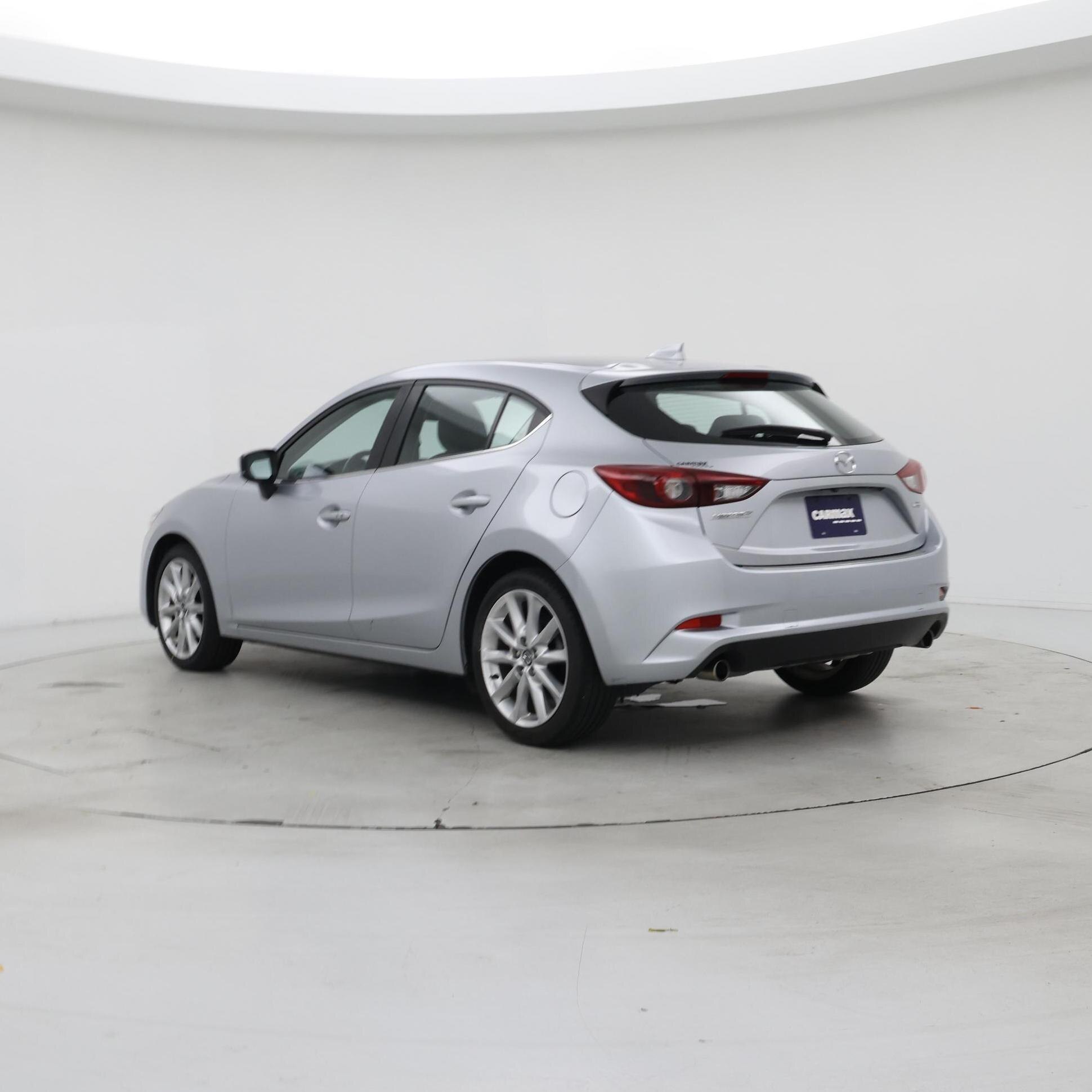 Thumbnail: 2017 Mazda Mazda3 - 2