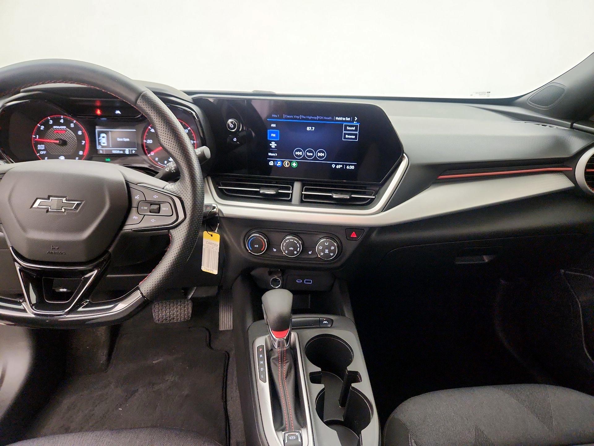 Thumbnail: 2024 Chevrolet Trax - 9