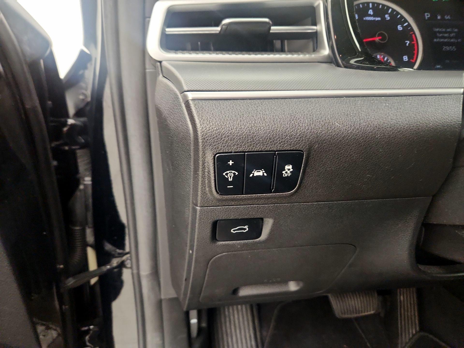 Thumbnail: 2022 Kia K5 - 13