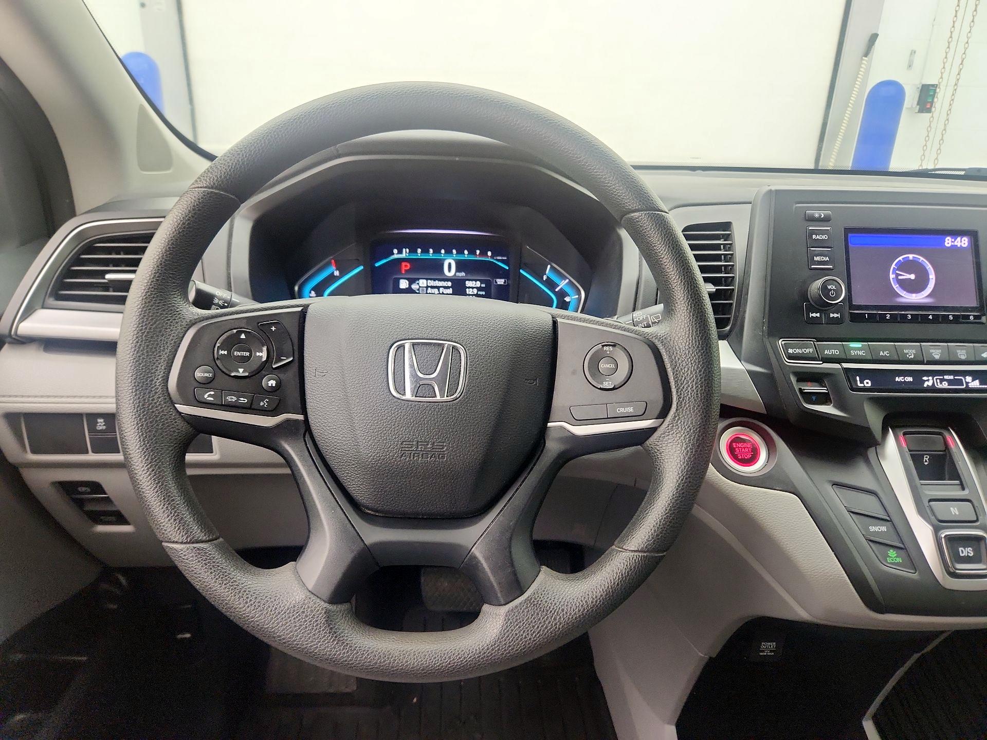 Thumbnail: 2019 Honda Odyssey - 10