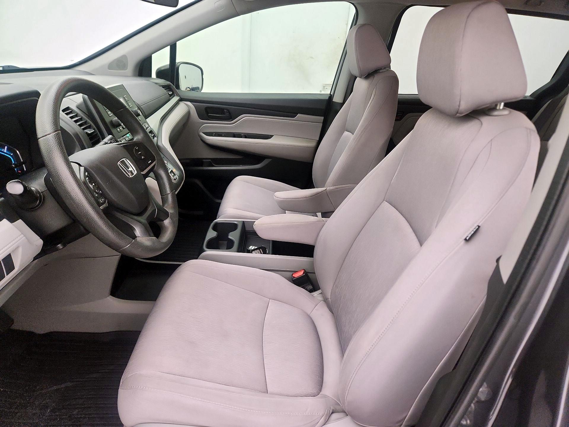 Thumbnail: 2019 Honda Odyssey - 11
