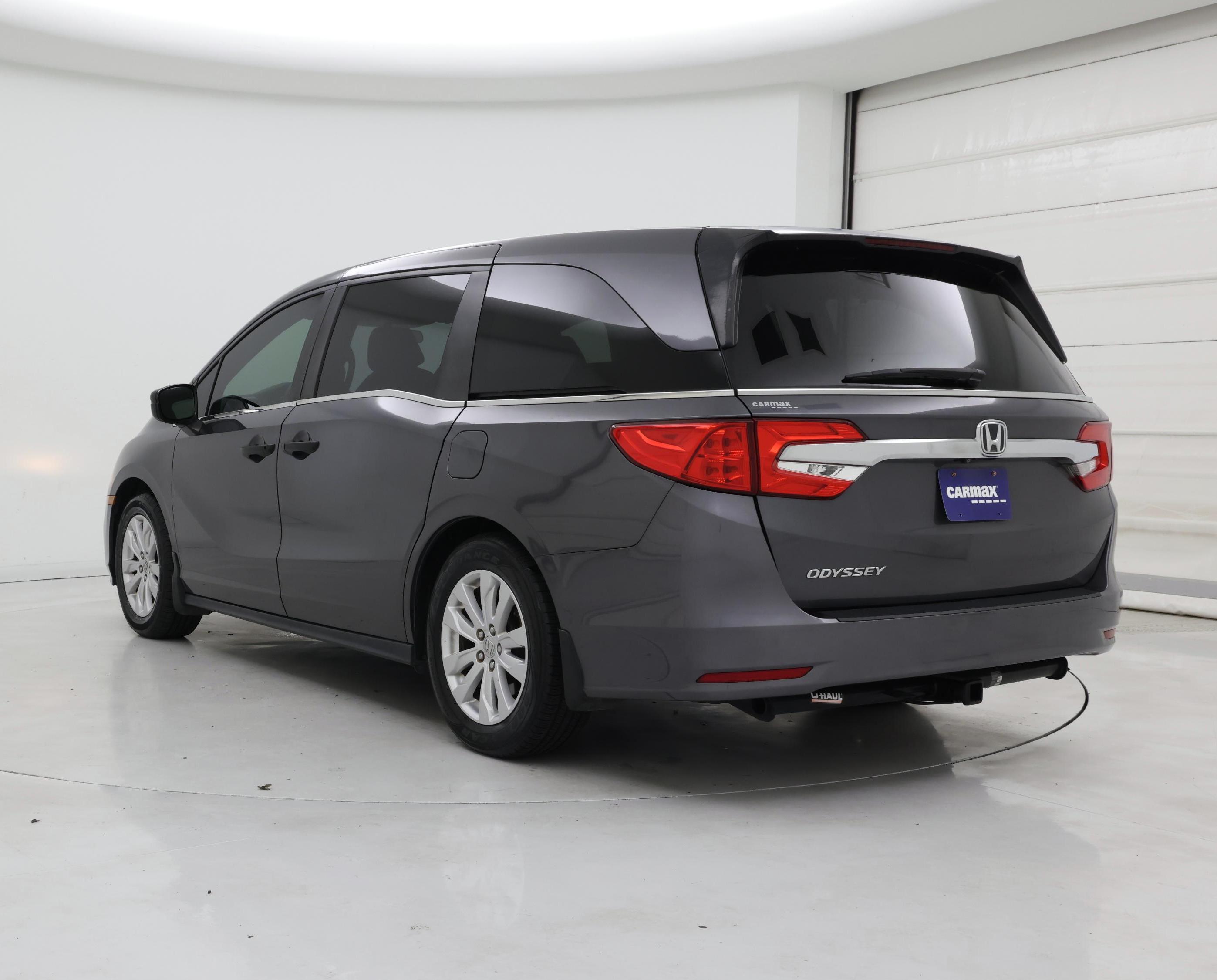 Thumbnail: 2019 Honda Odyssey - 2