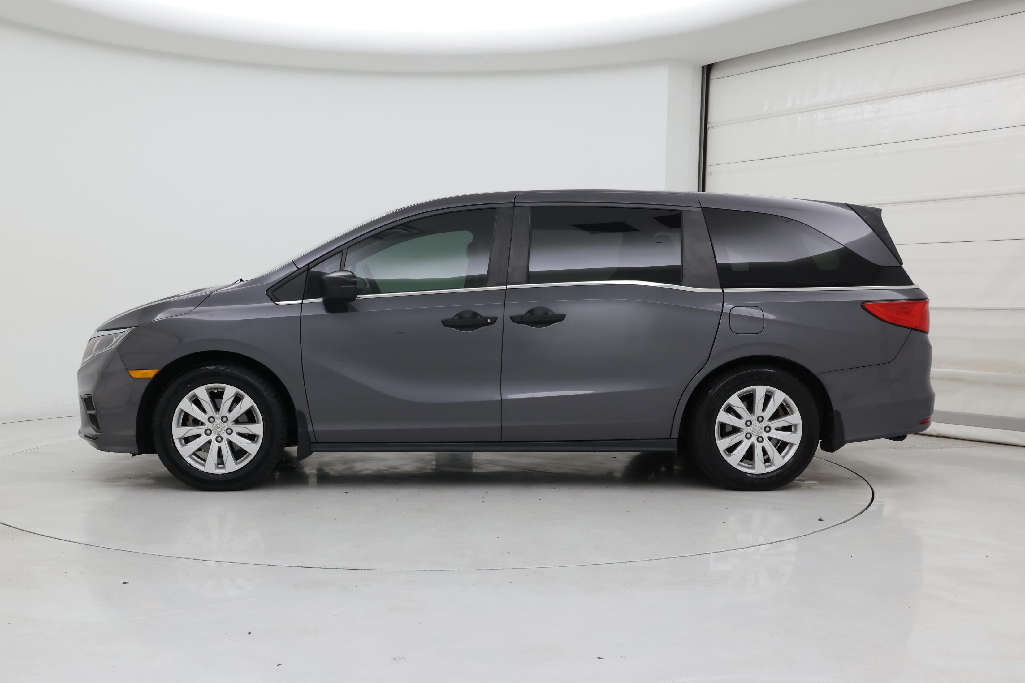 Thumbnail: 2019 Honda Odyssey - 3