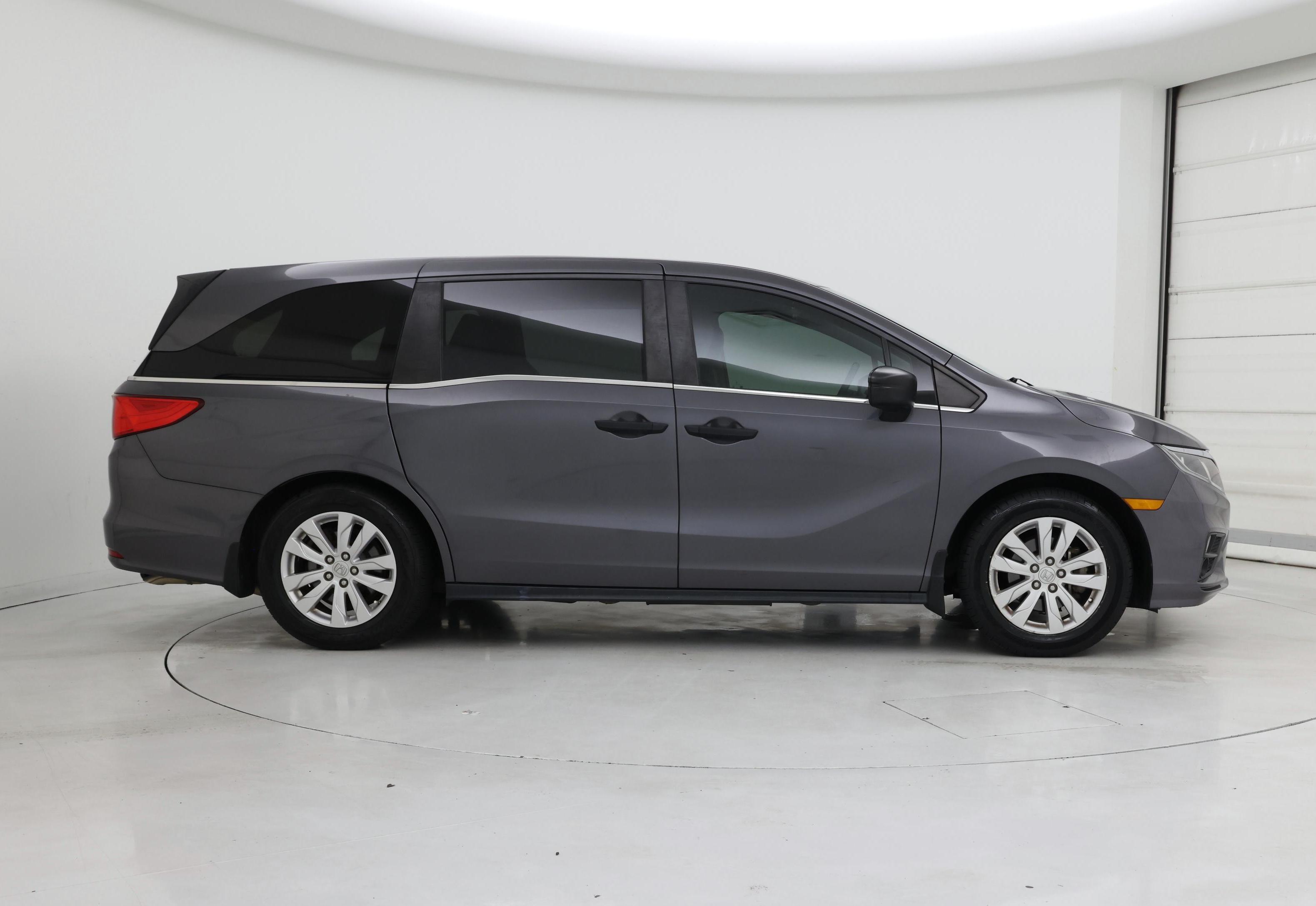 Thumbnail: 2019 Honda Odyssey - 7
