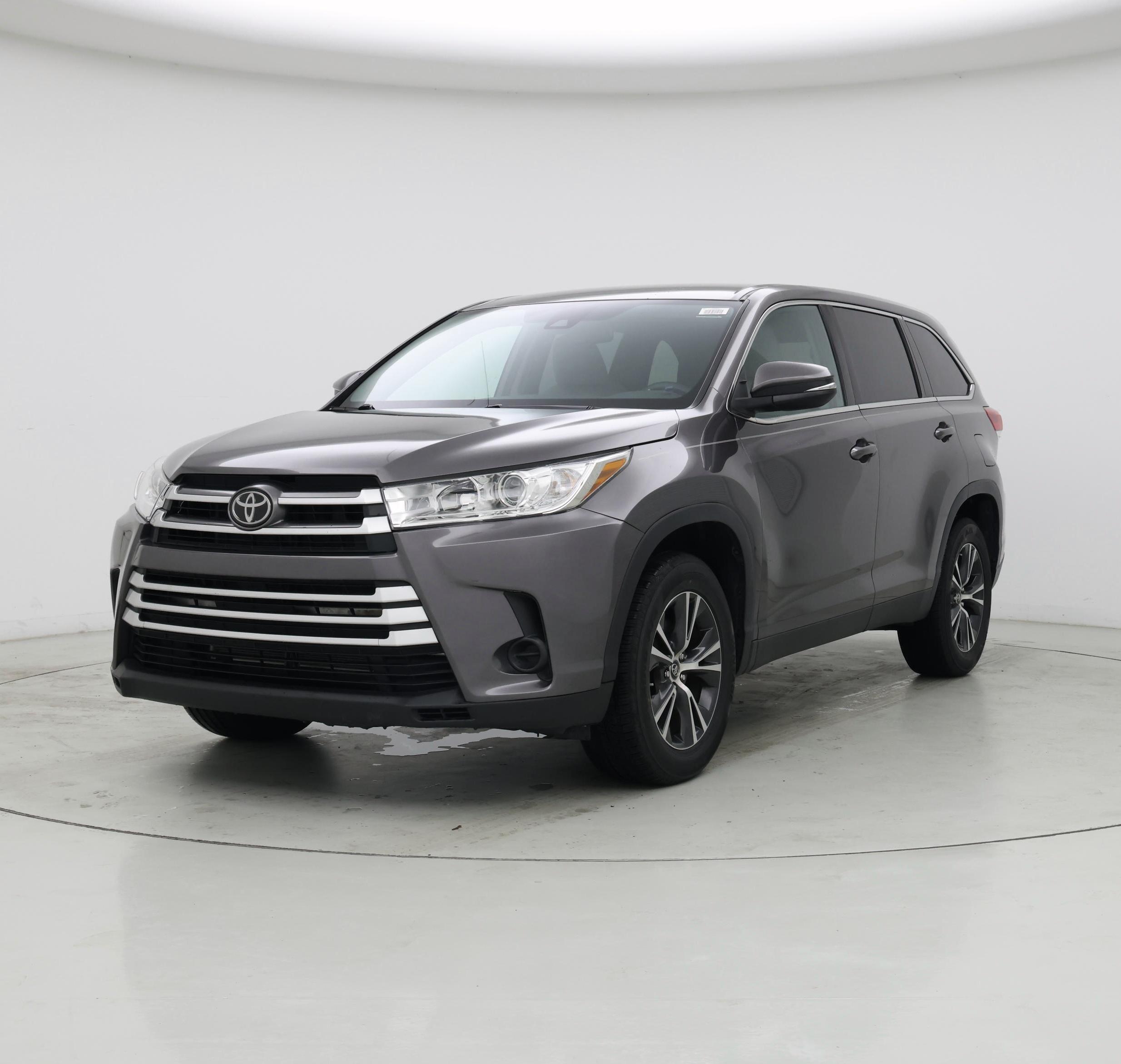 Thumbnail: 2019 Toyota Highlander - 4
