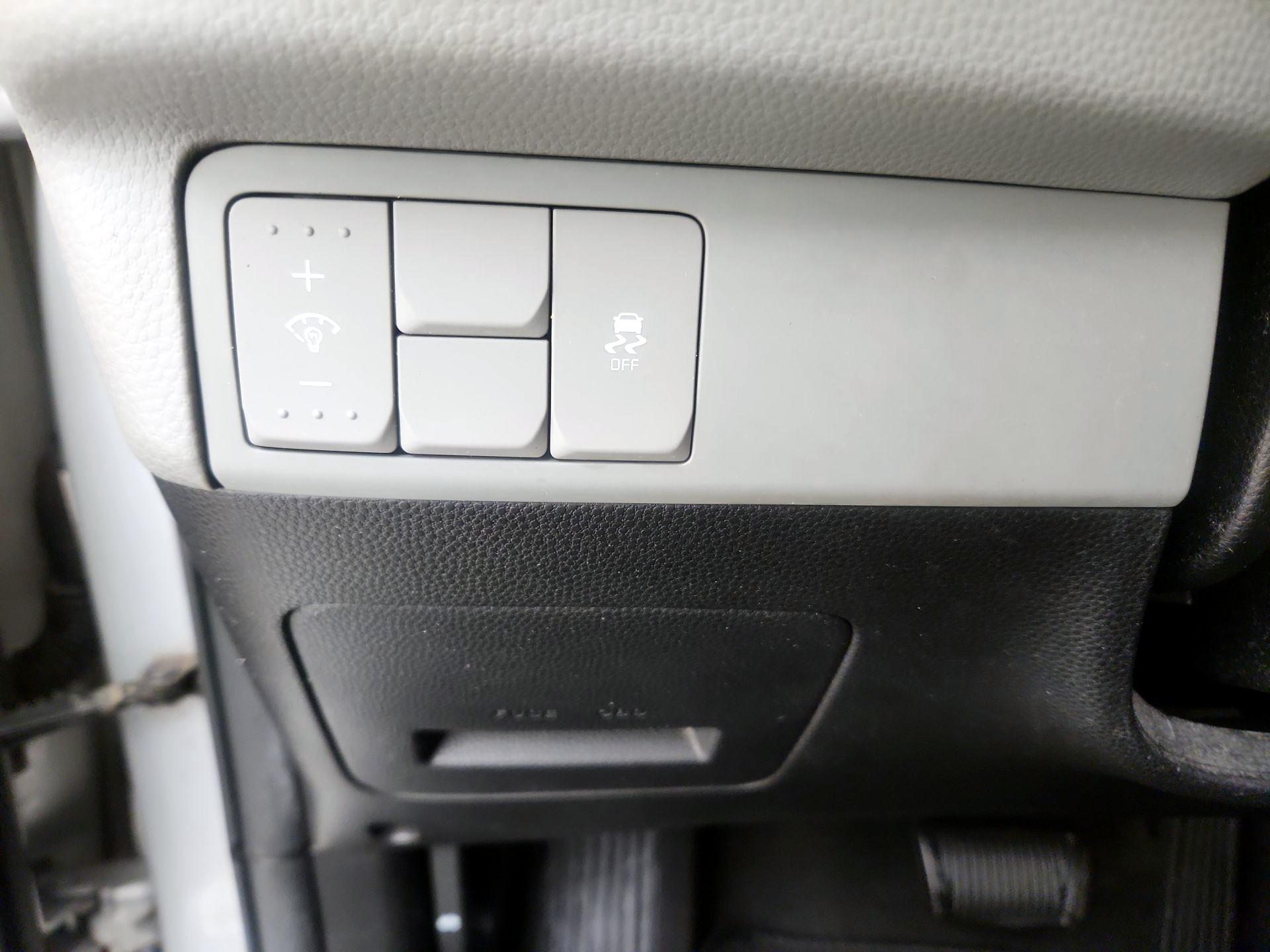 Thumbnail: 2016 Kia Soul - 13