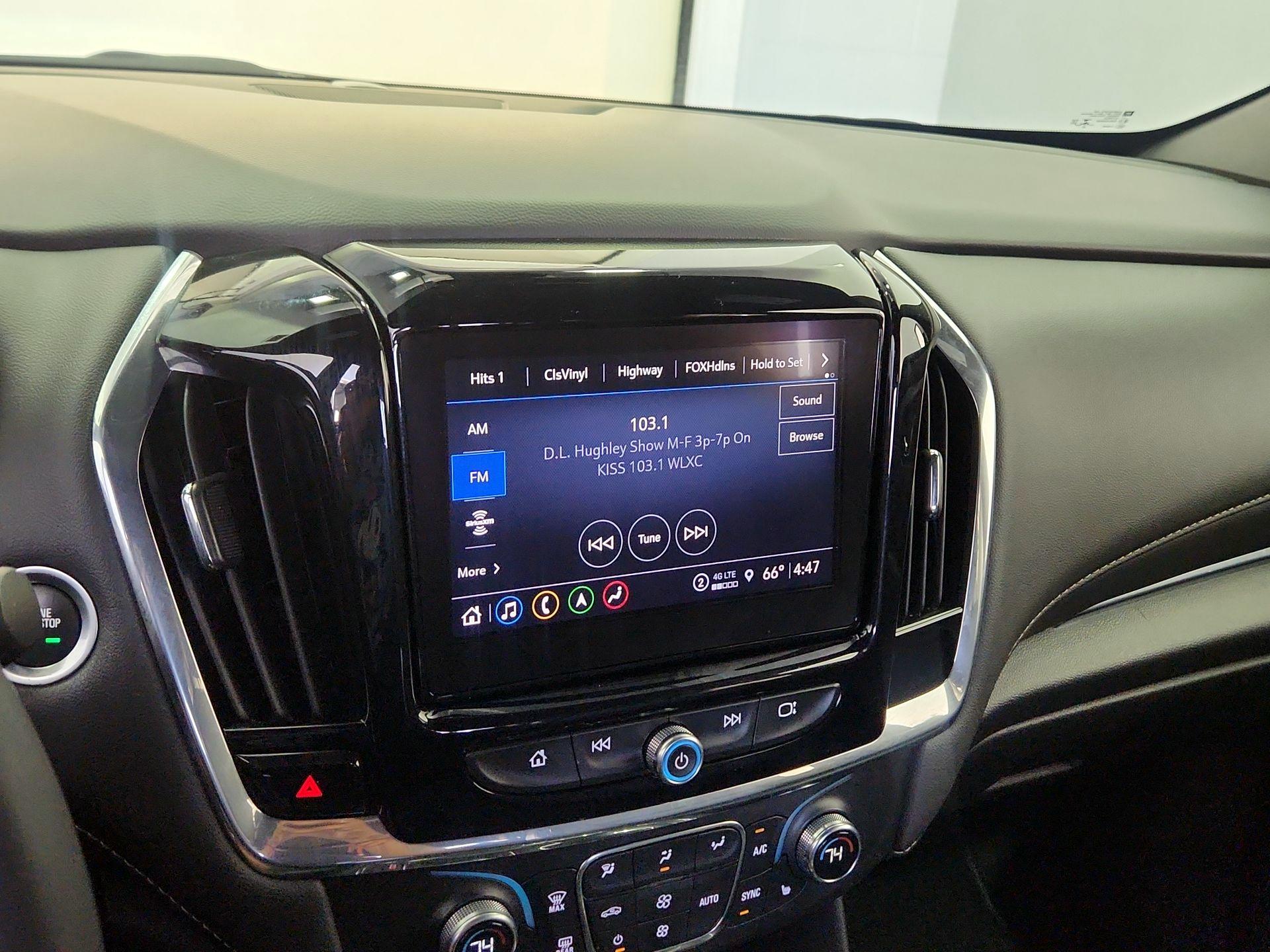 Thumbnail: 2023 Chevrolet Traverse - 15
