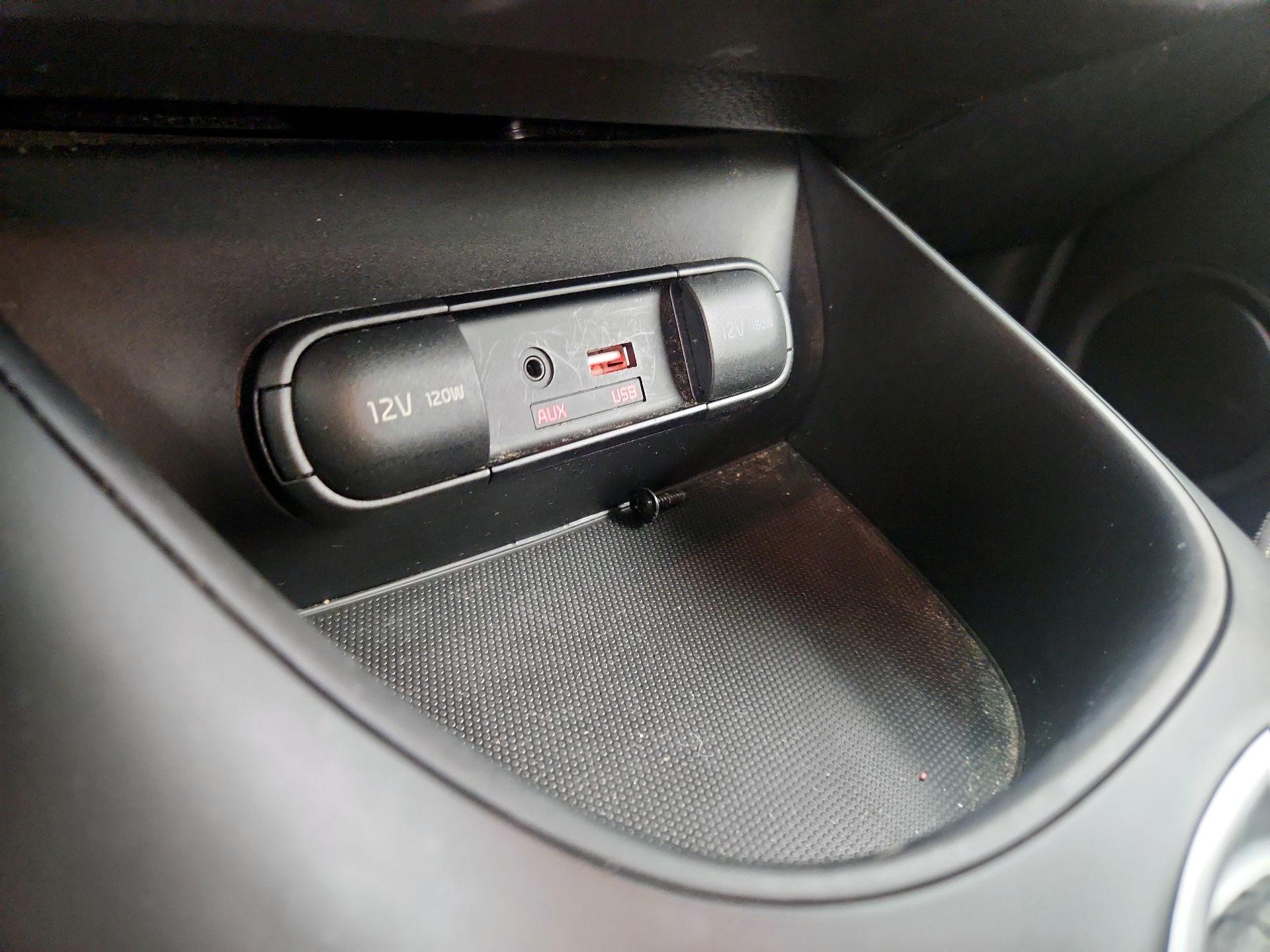 Thumbnail: 2017 Kia Soul - 18