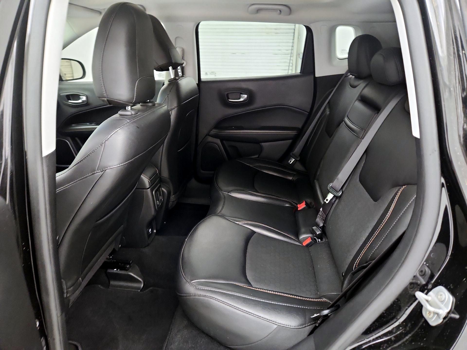 Thumbnail: 2020 Jeep Compass - 20