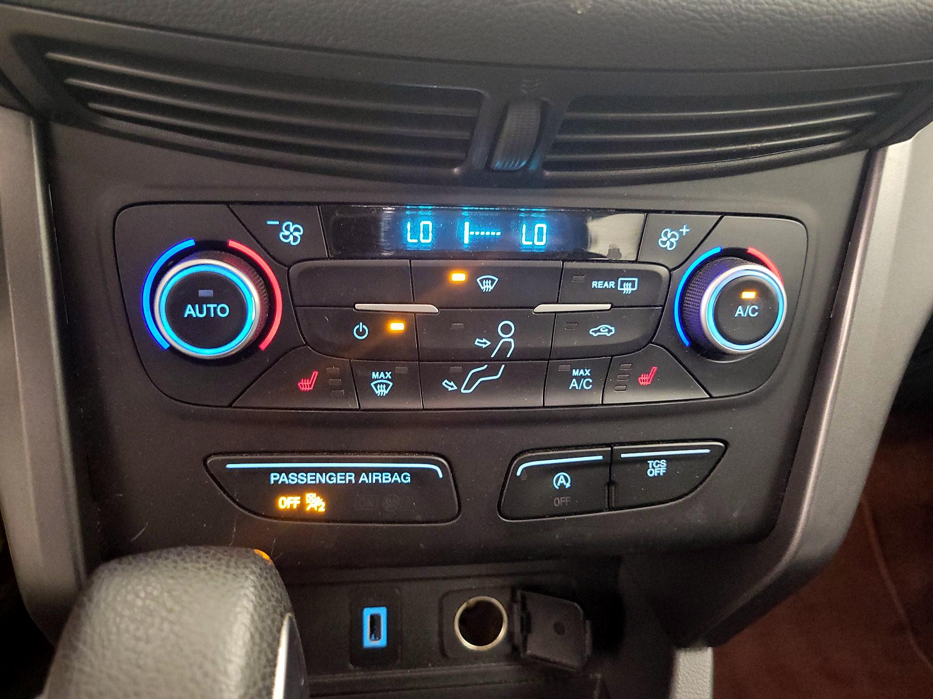 Thumbnail: 2018 Ford Escape - 14