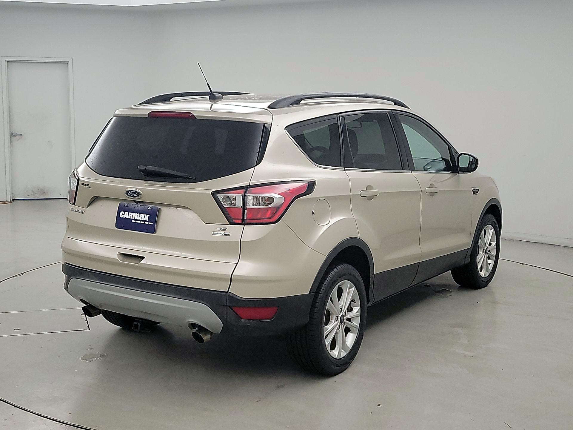 Thumbnail: 2018 Ford Escape - 5