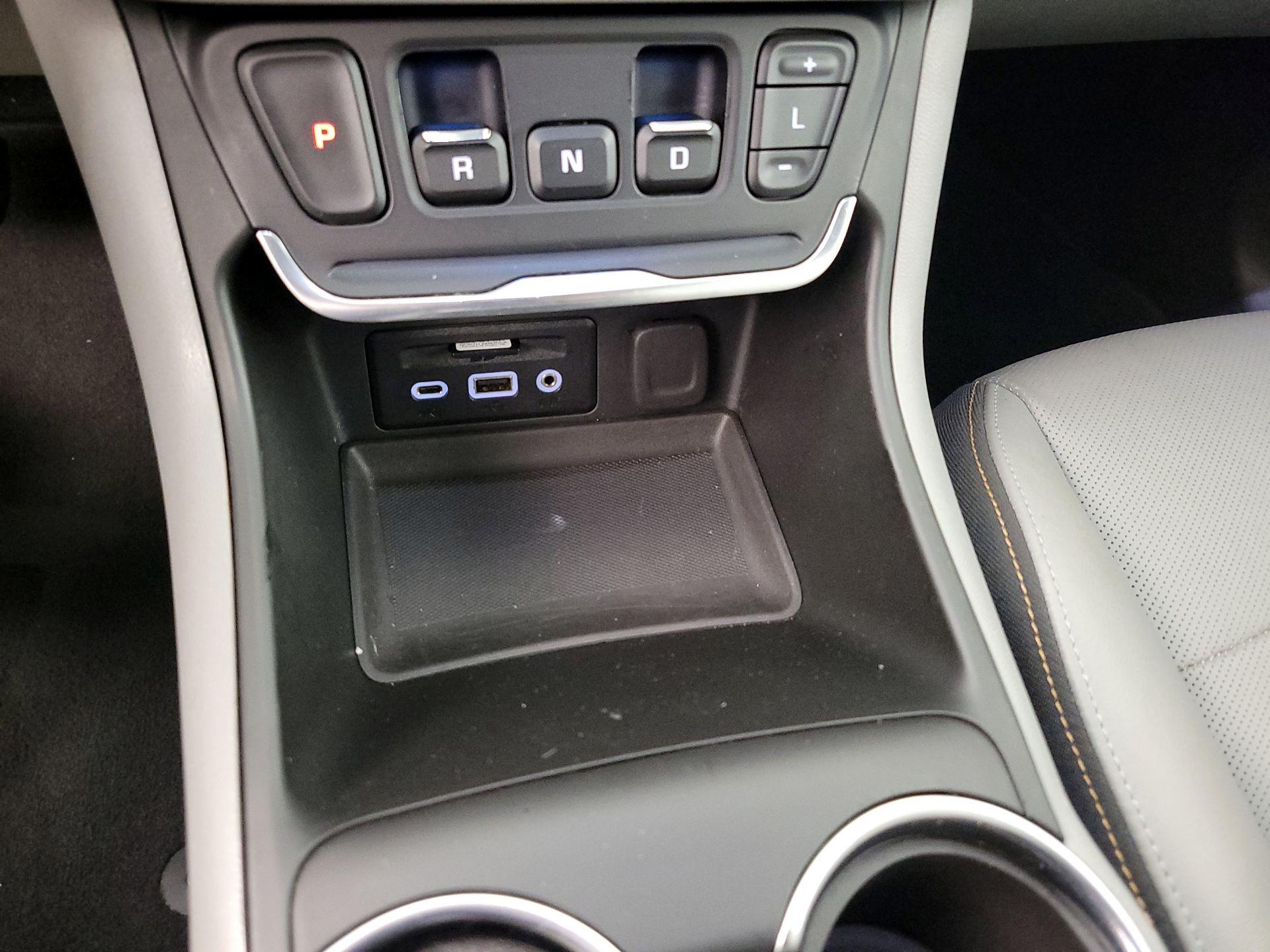 Thumbnail: 2018 GMC Terrain - 16