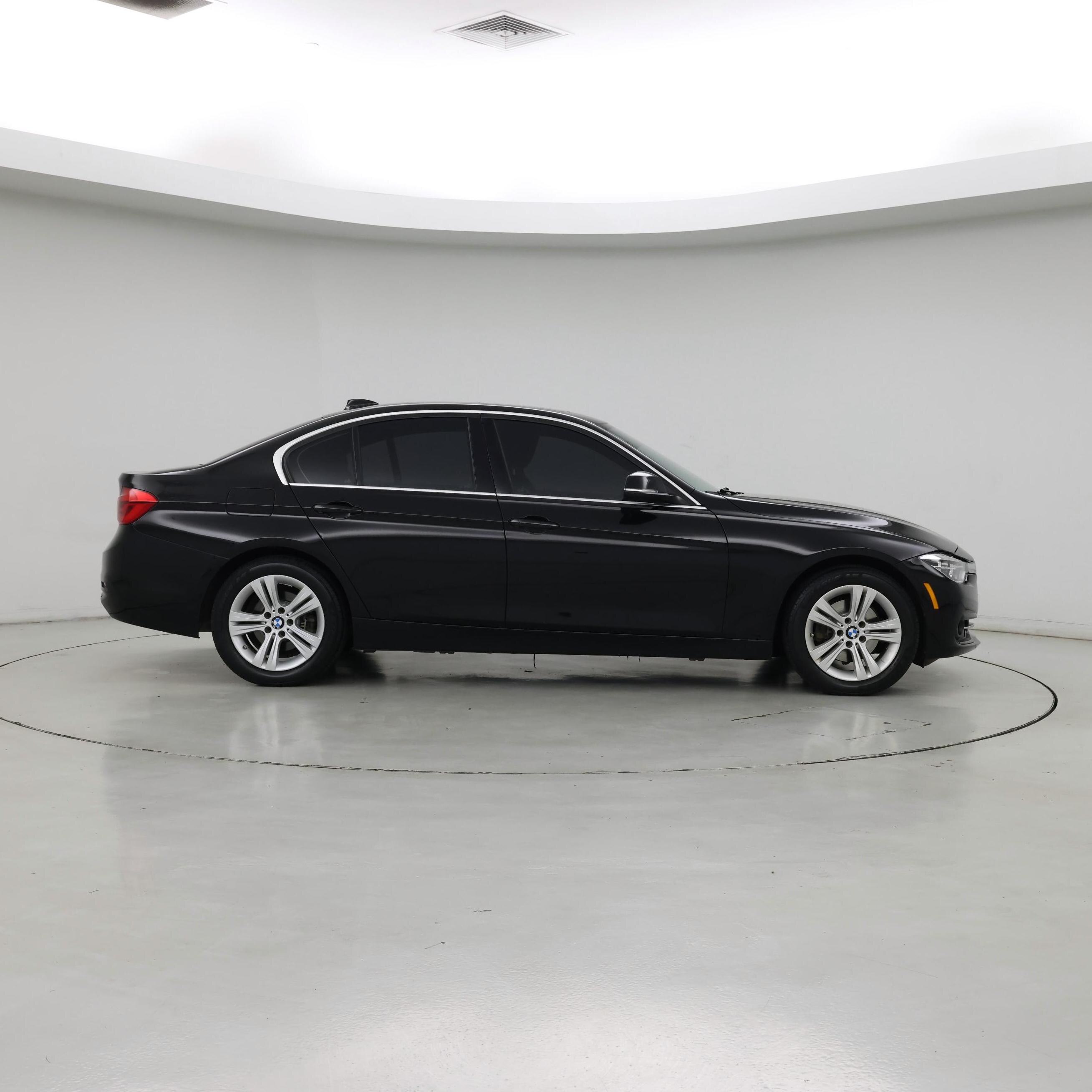 Thumbnail: 2018 BMW 3 Series - 7