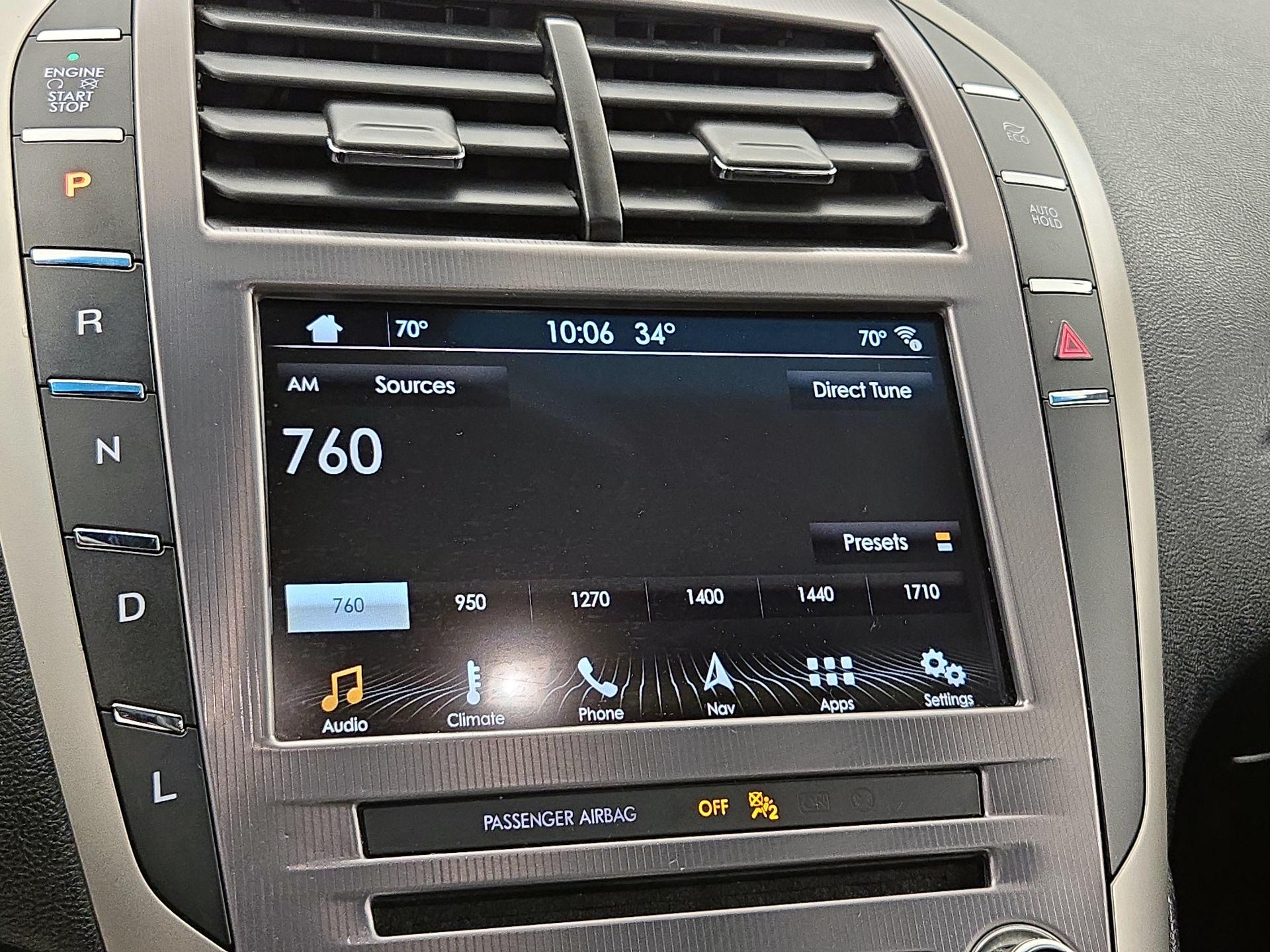 Thumbnail: 2017 Lincoln MKZ - 16