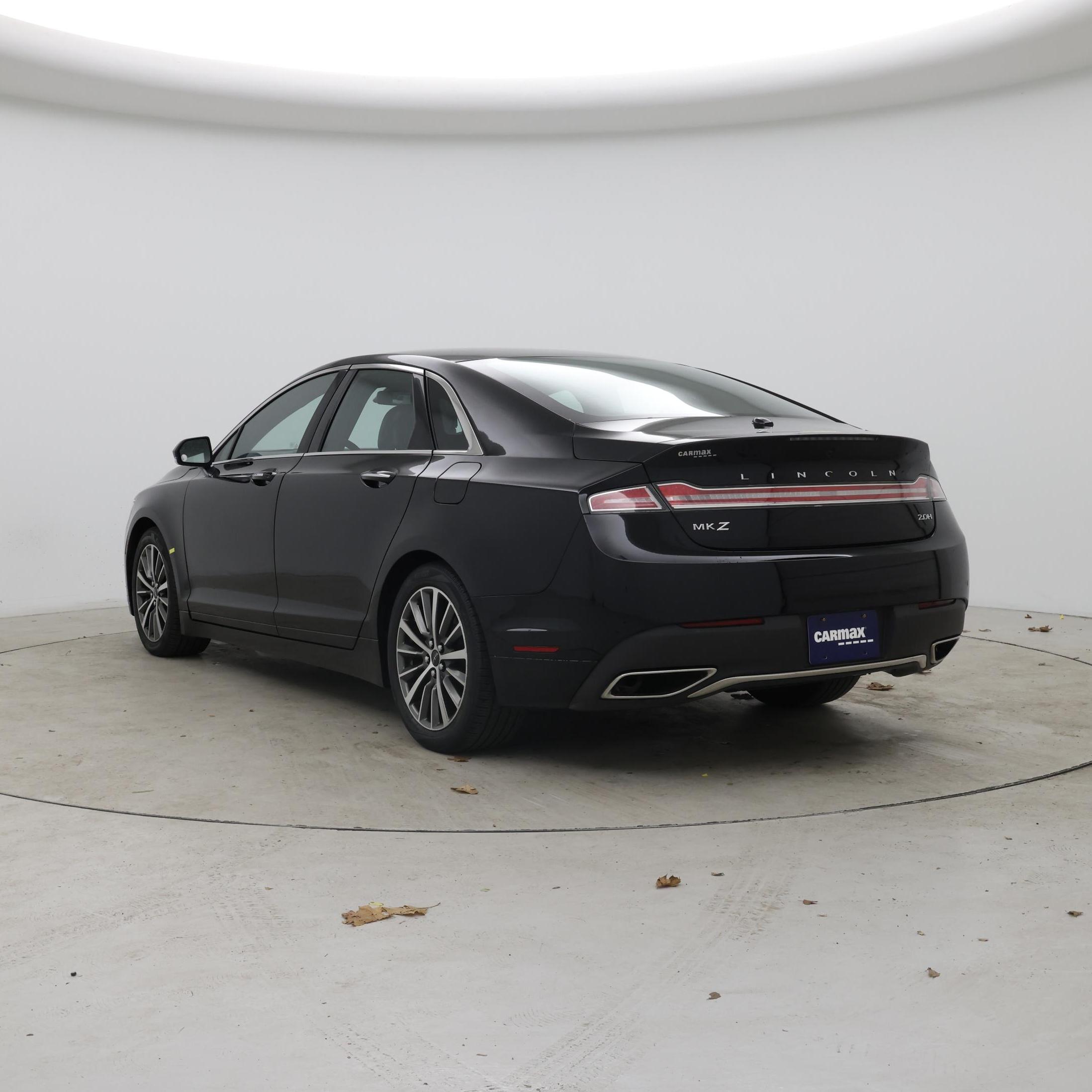 Thumbnail: 2017 Lincoln MKZ - 2