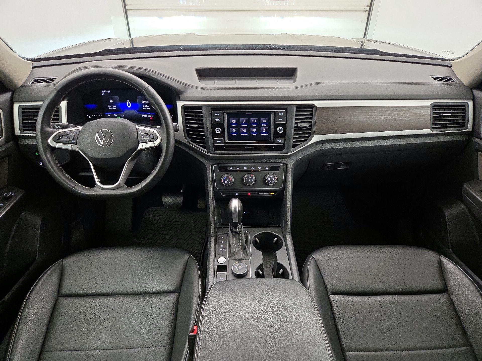 Thumbnail: 2022 Volkswagen Atlas - 9