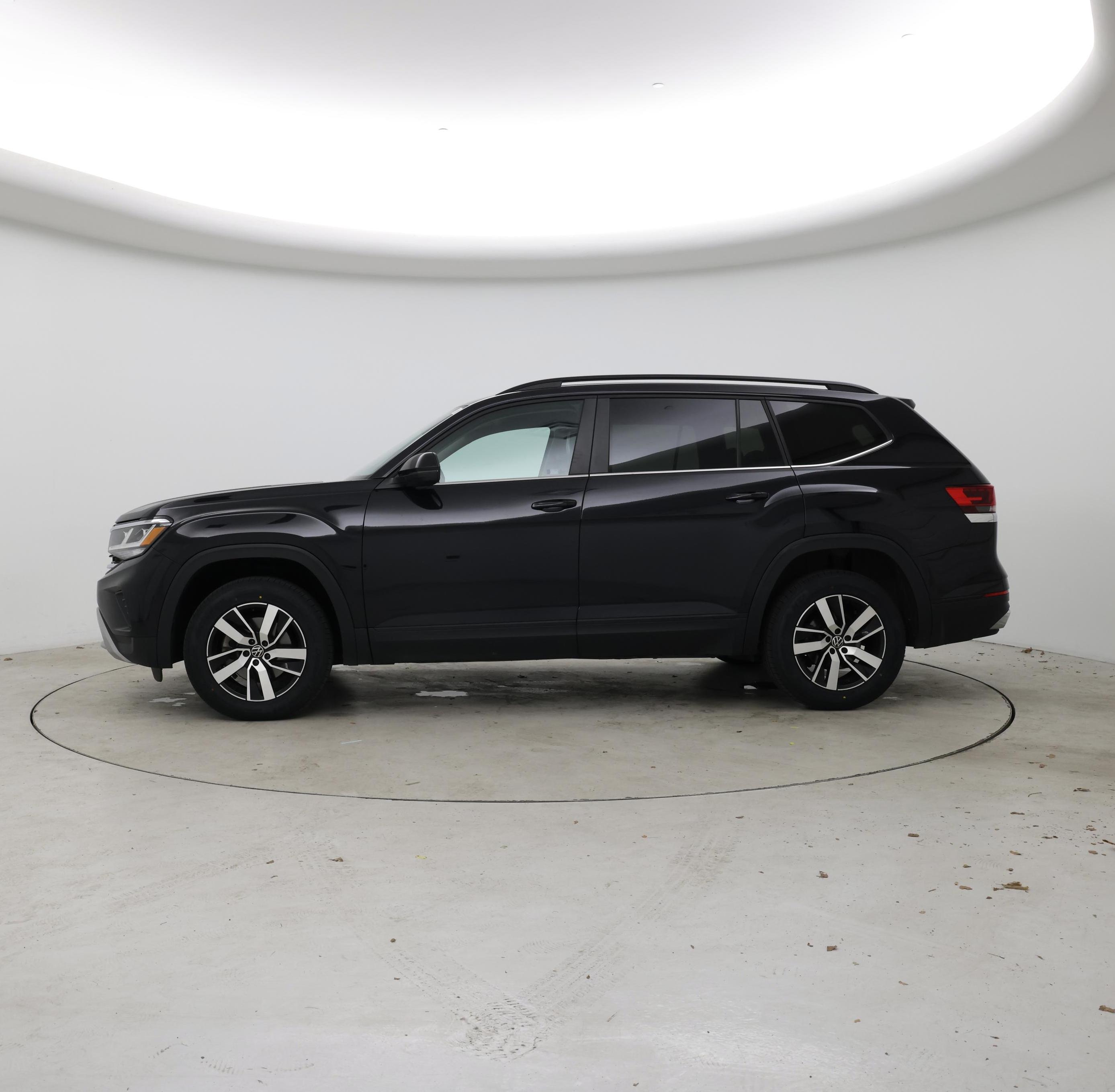 Thumbnail: 2022 Volkswagen Atlas - 3