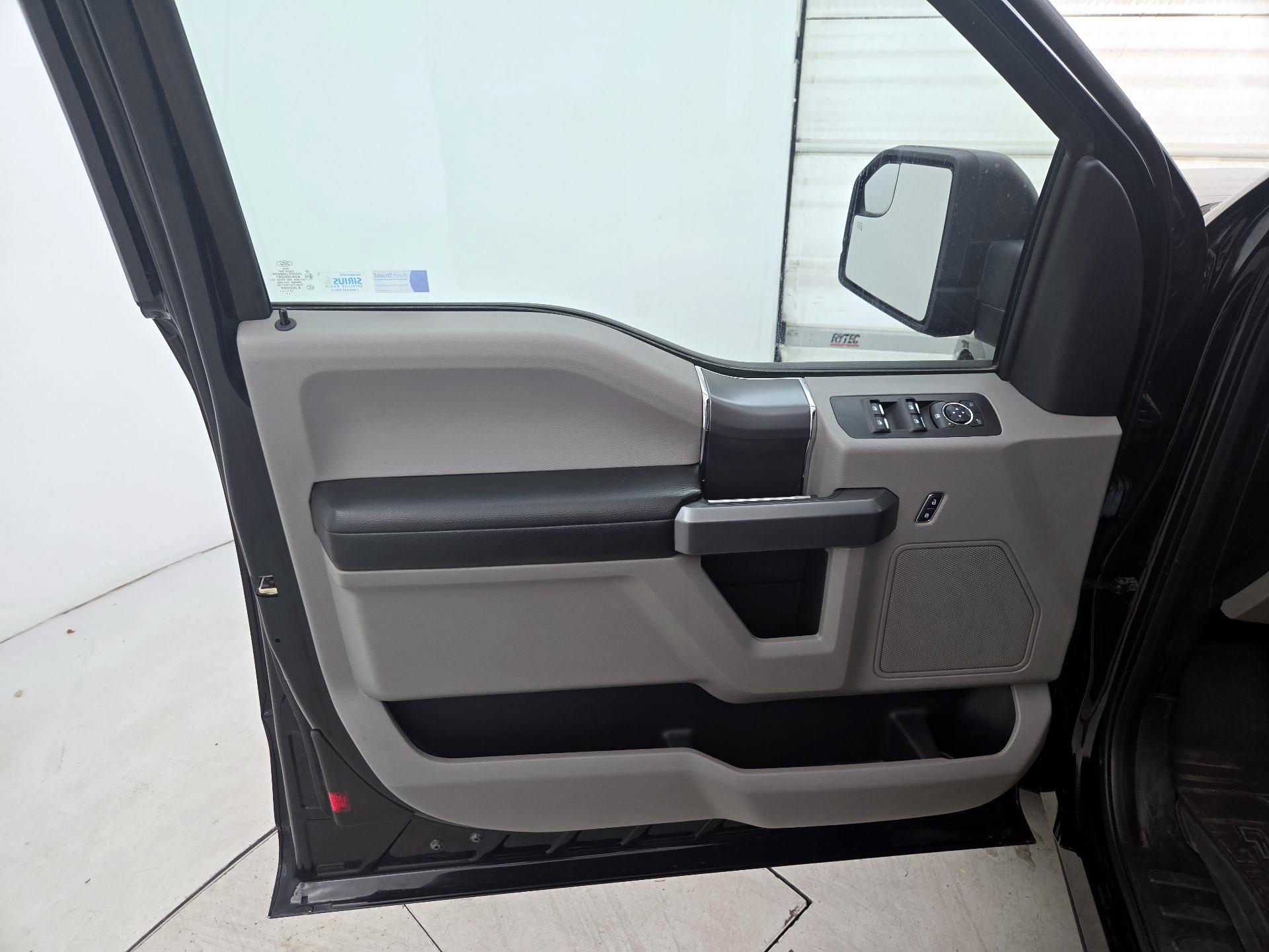 Thumbnail: 2018 Ford F-150 - 12