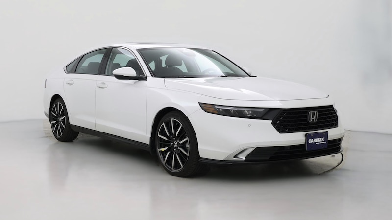 2023 Honda Accord Touring Hero Image