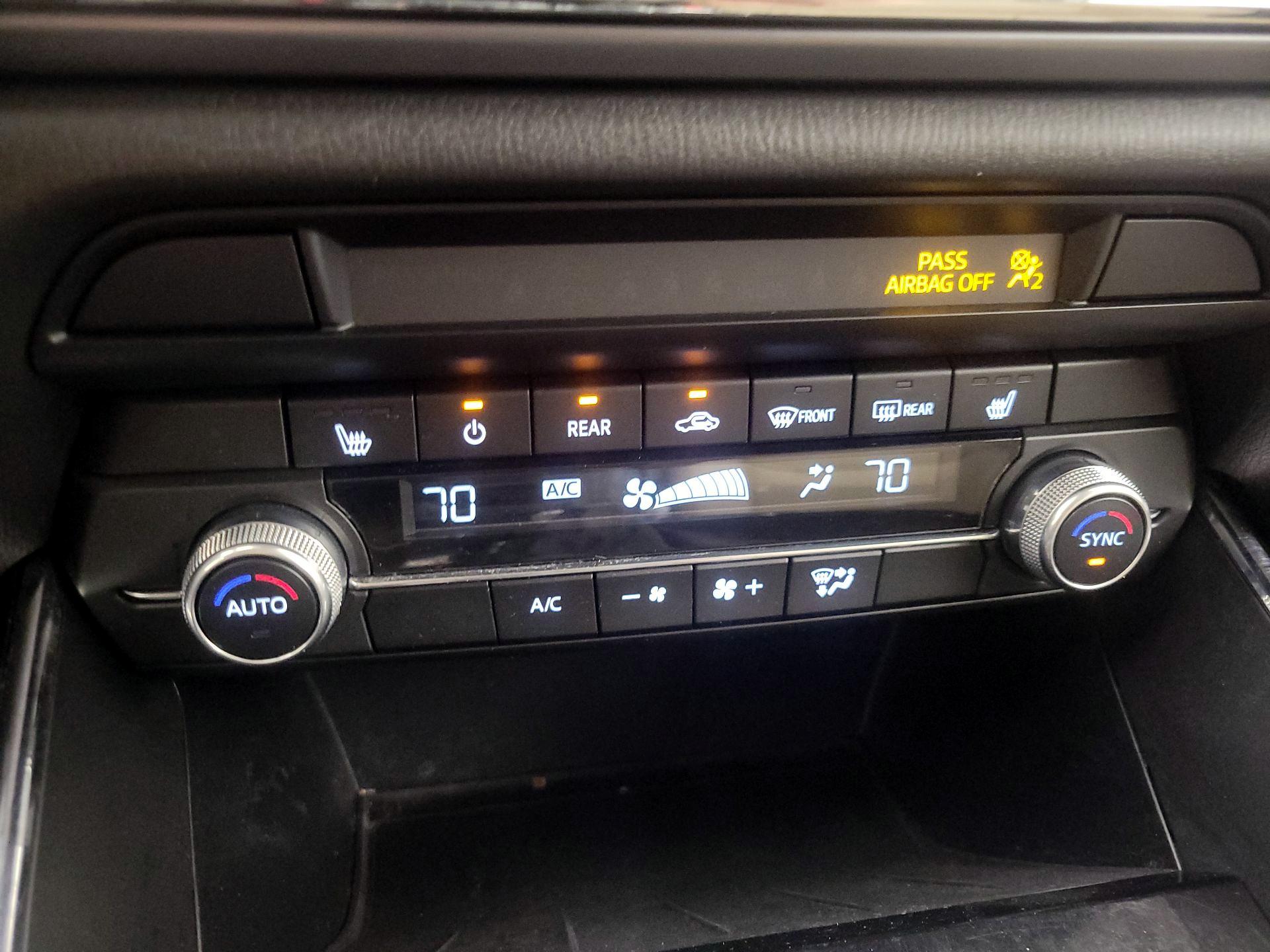 Thumbnail: 2022 Mazda CX-9 - 16