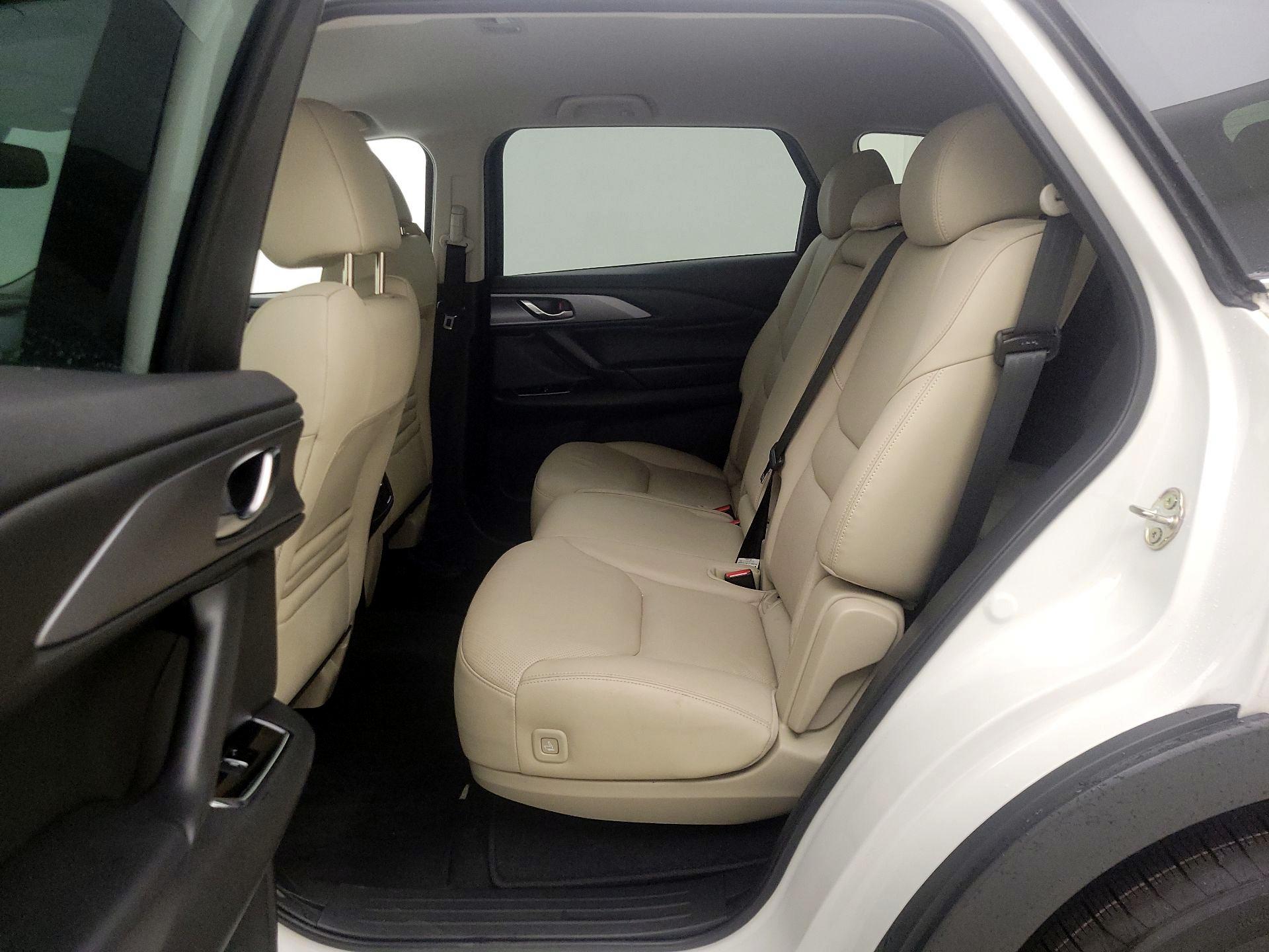 Thumbnail: 2022 Mazda CX-9 - 19