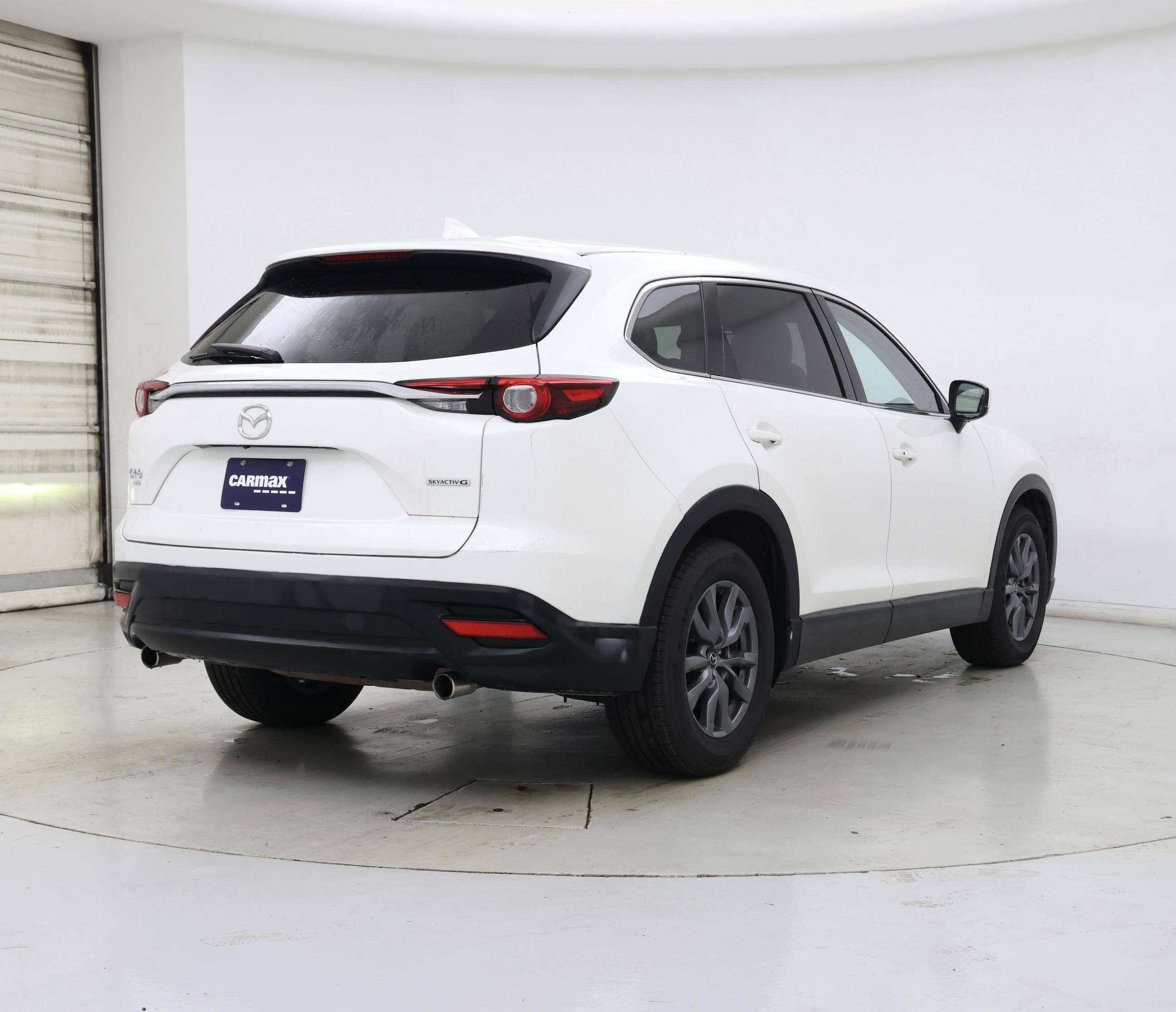 Thumbnail: 2022 Mazda CX-9 - 8