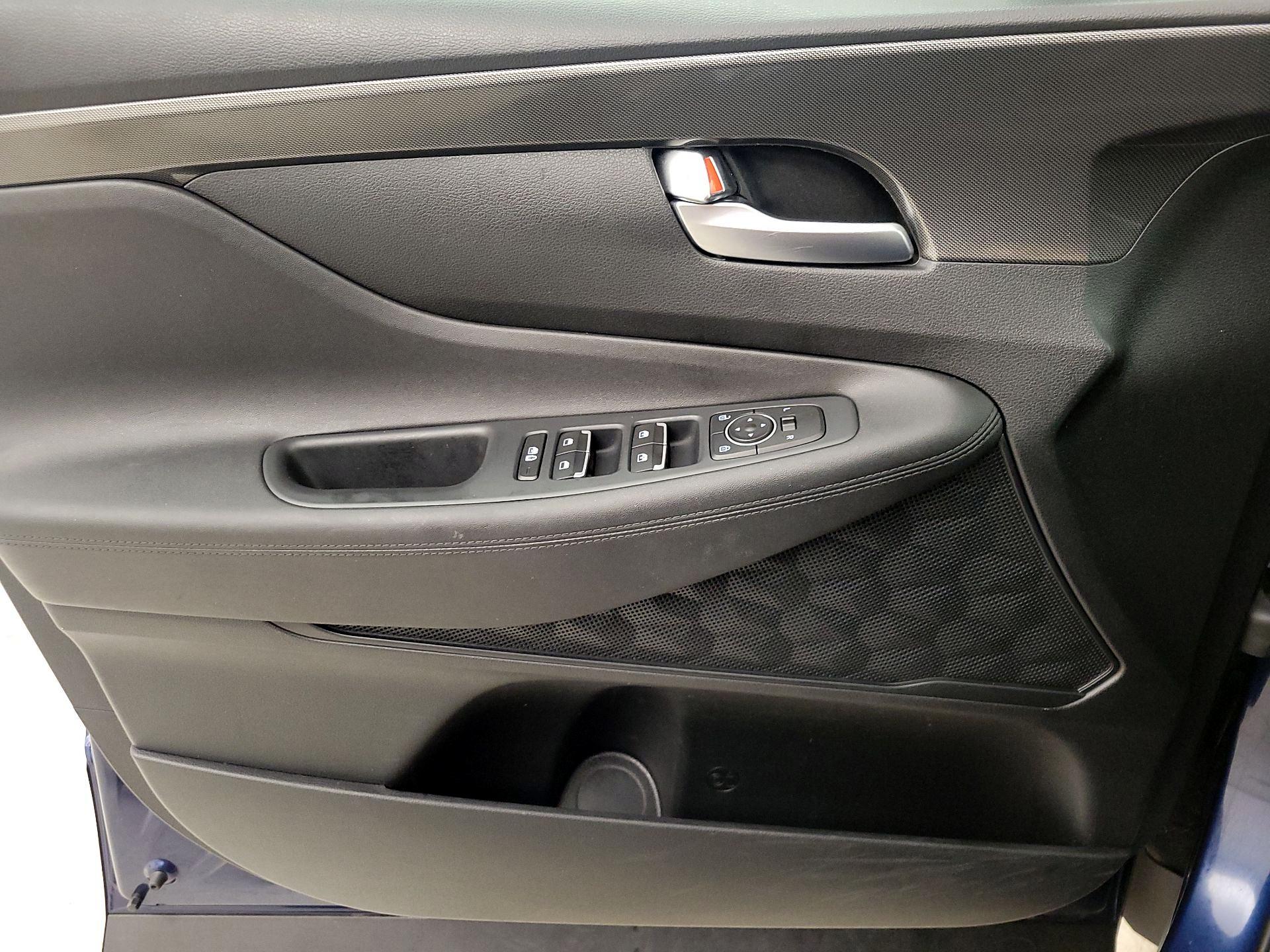 Thumbnail: 2023 Hyundai Santa Fe - 12