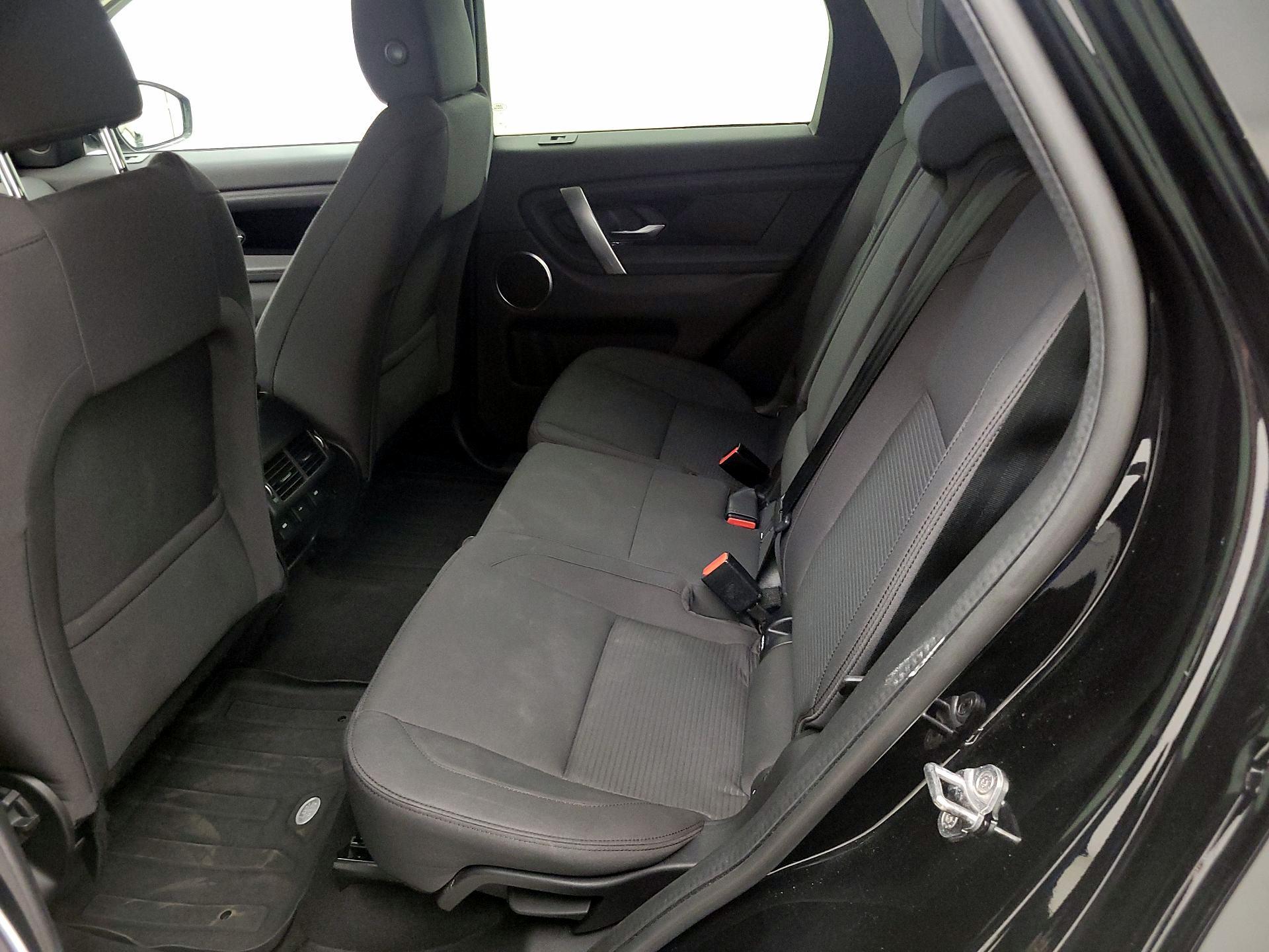 Thumbnail: 2020 Land Rover Discovery Sport - 19