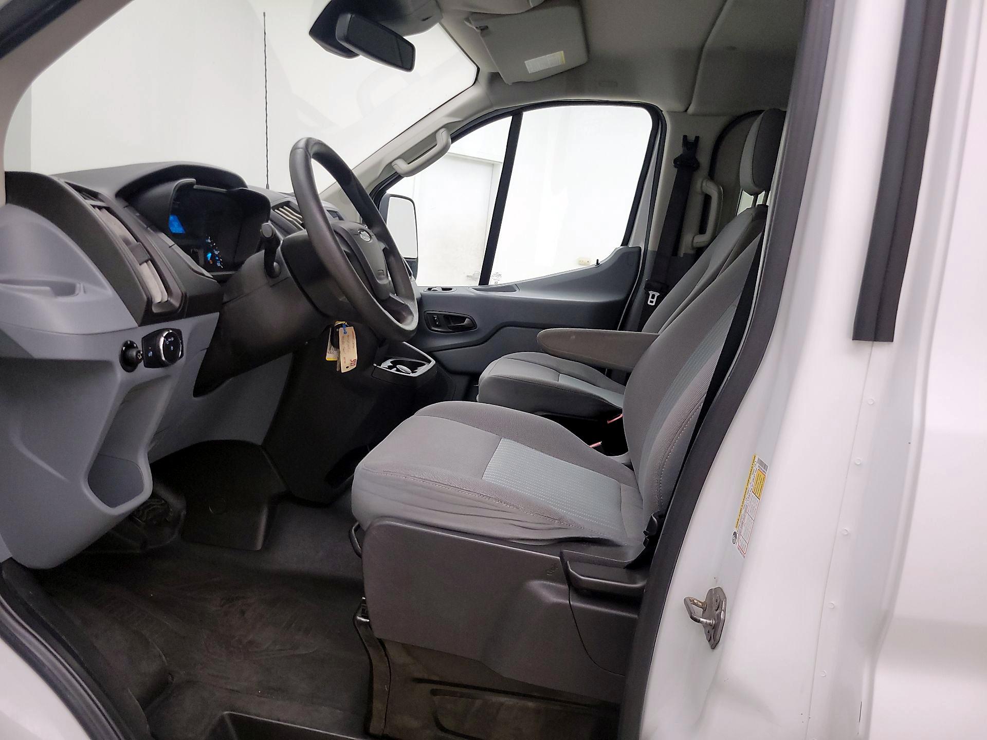 Thumbnail: 2018 Ford Transit Series - 11