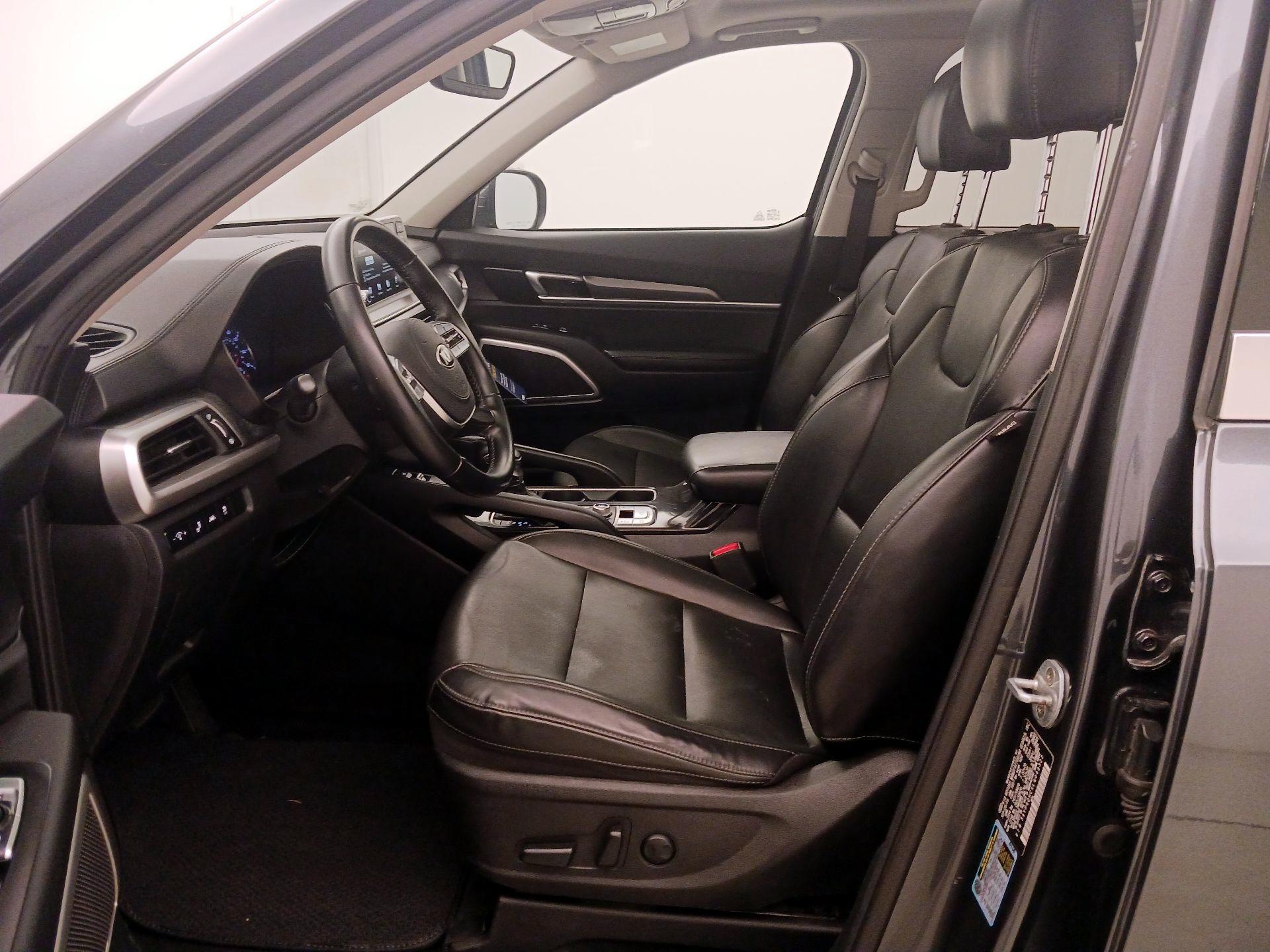 Thumbnail: 2020 Kia Telluride - 11