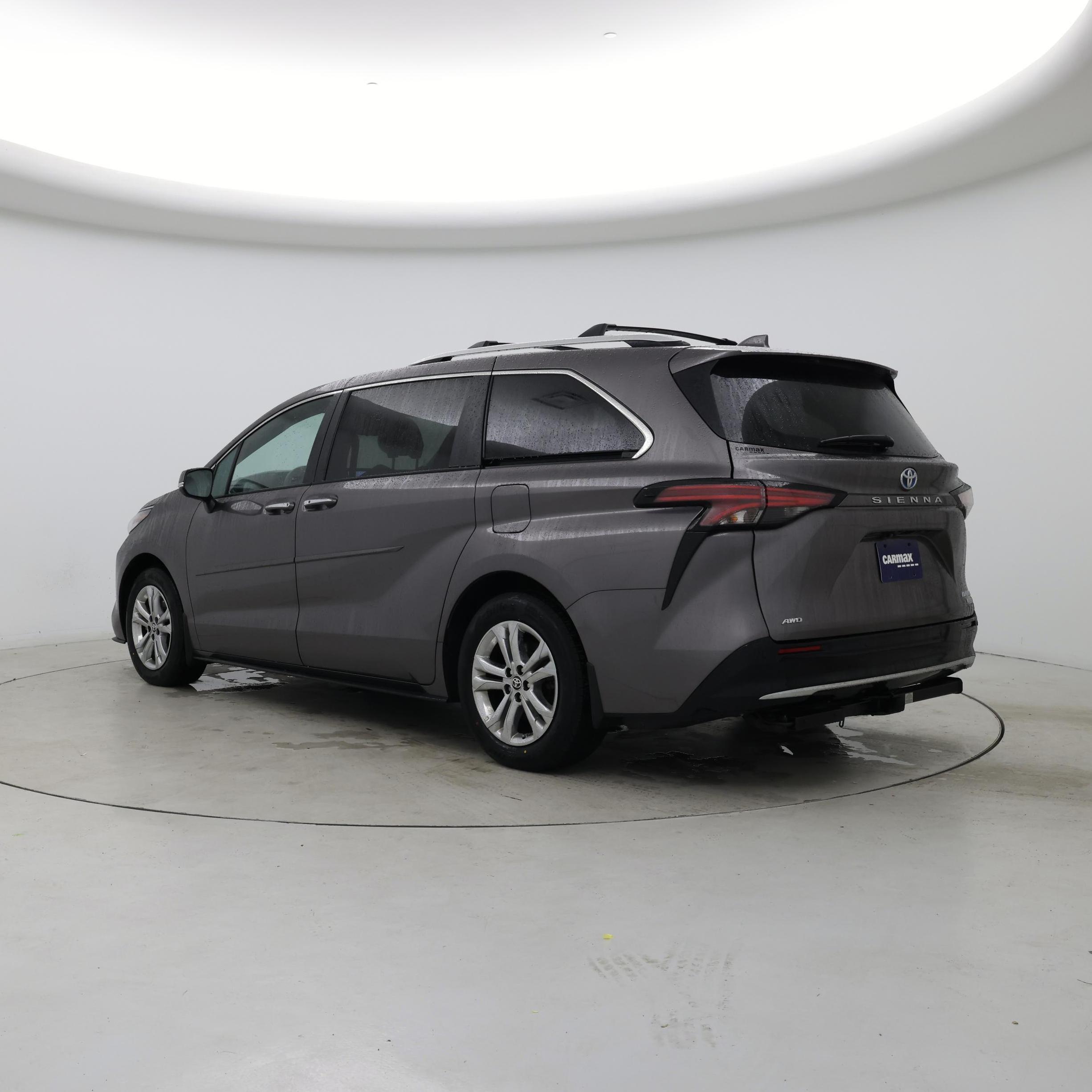Thumbnail: 2022 Toyota Sienna - 2