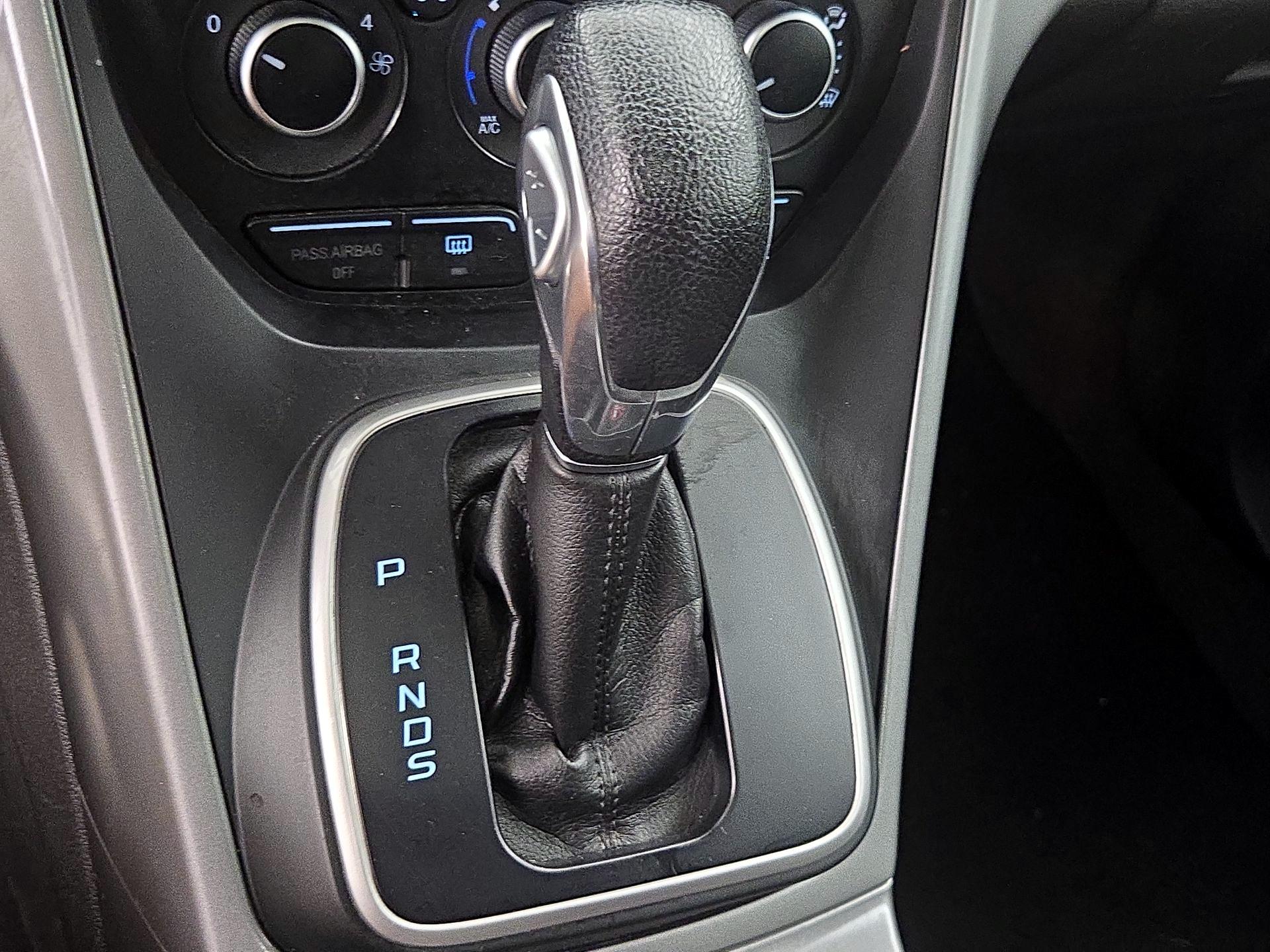 Thumbnail: 2013 Ford Escape - 16
