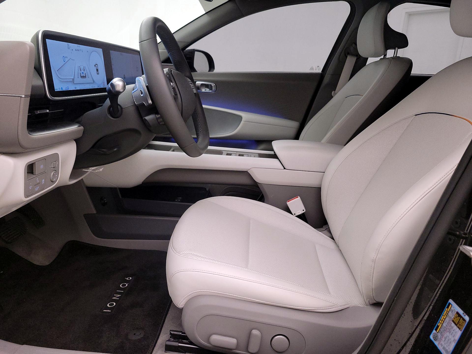 Thumbnail: 2023 Hyundai Ioniq 6 - 11