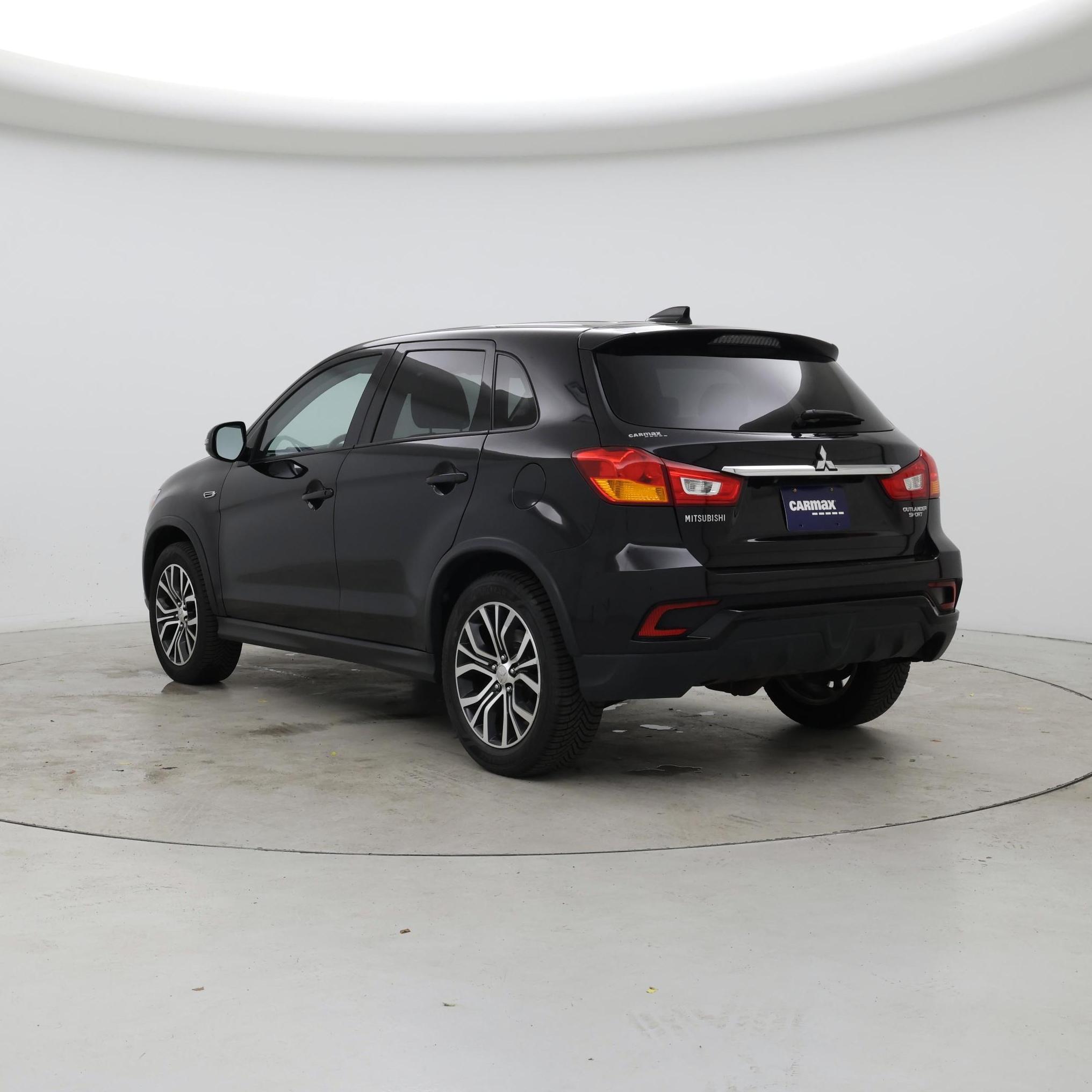 Thumbnail: 2018 Mitsubishi Outlander Sport - 2