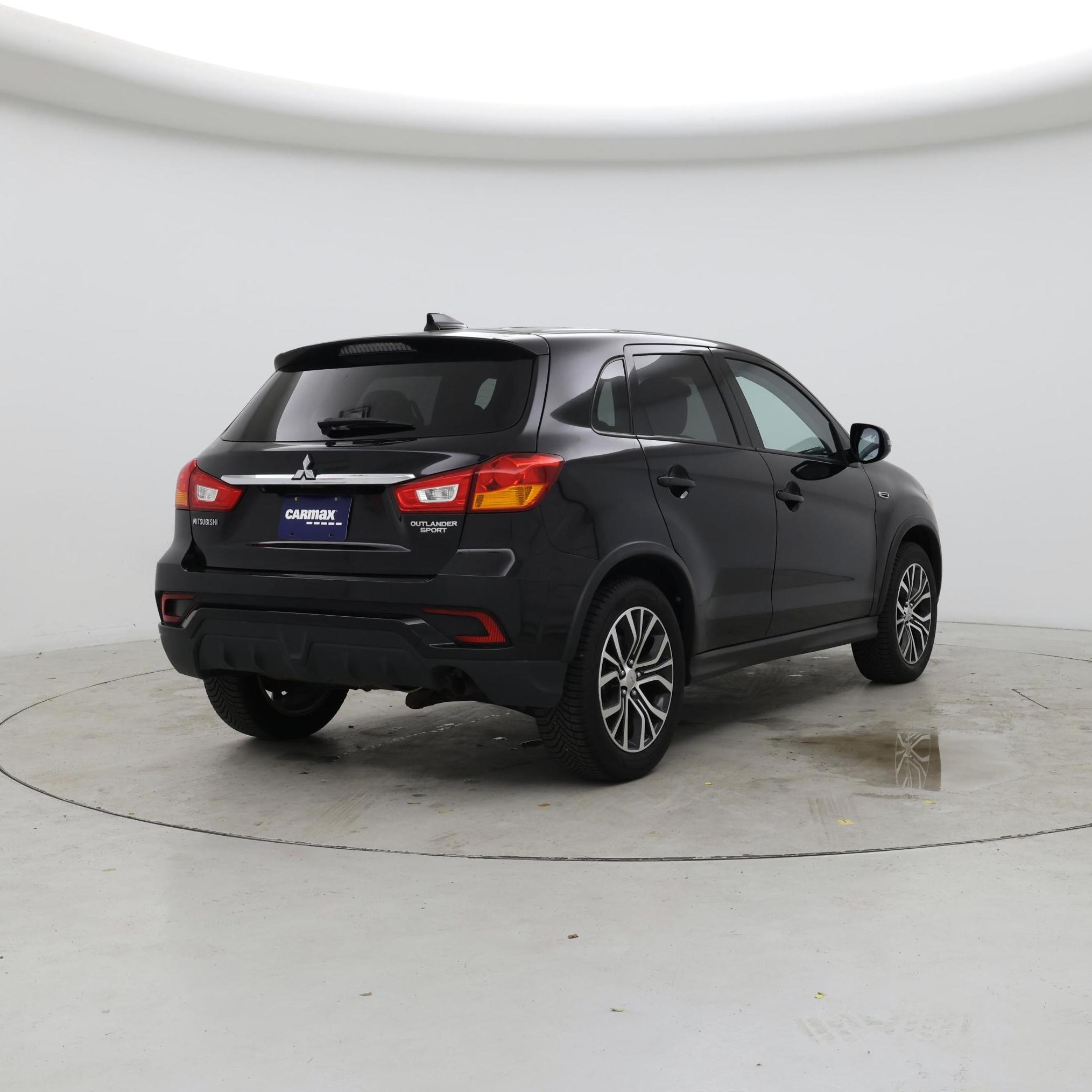 Thumbnail: 2018 Mitsubishi Outlander Sport - 8
