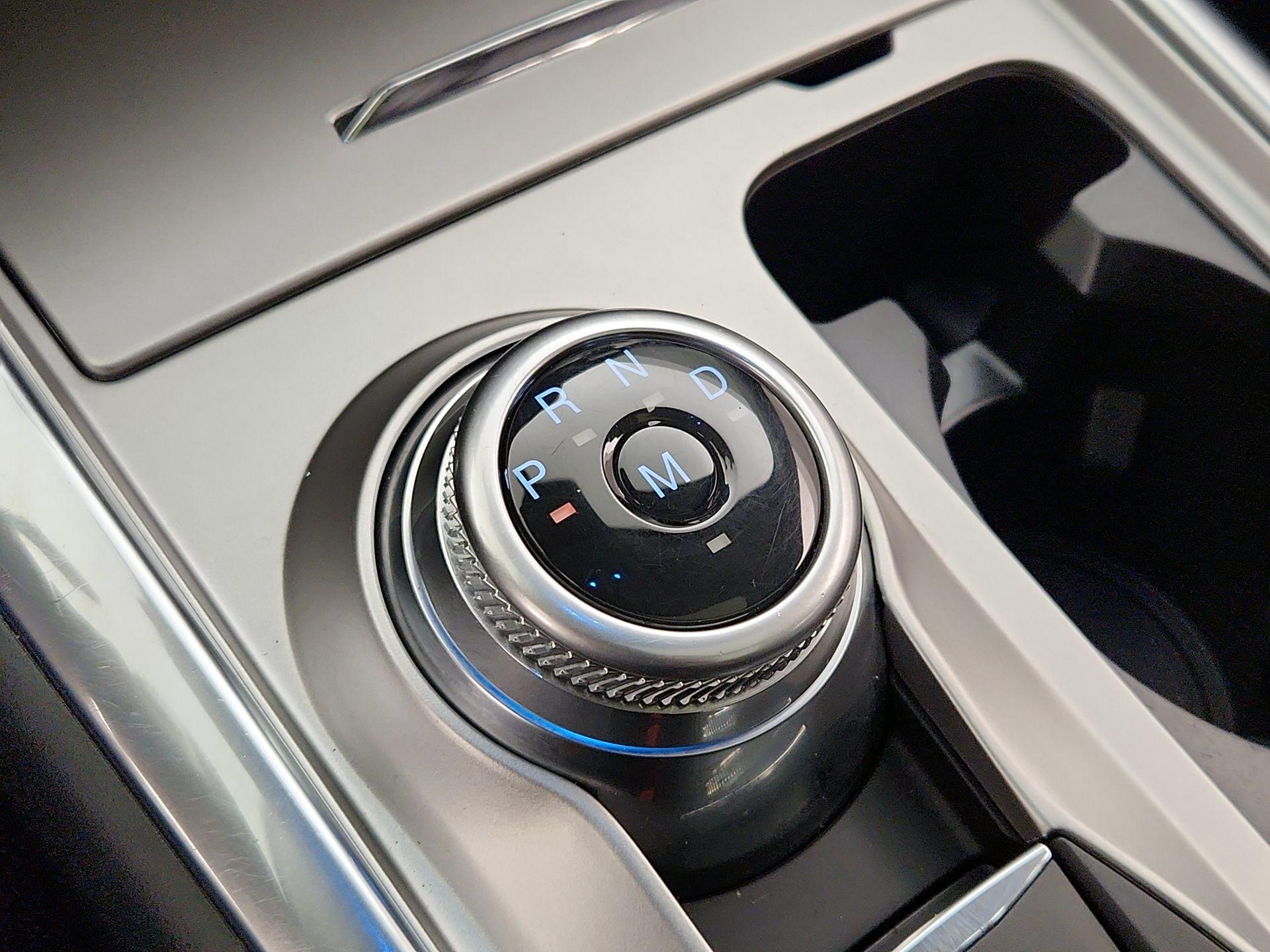 Thumbnail: 2021 Ford Explorer - 18