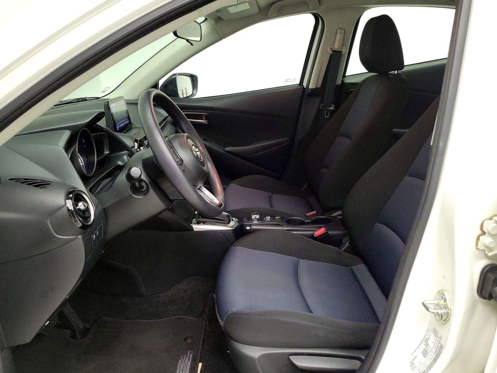 Thumbnail: 2019 Toyota Yaris - 11
