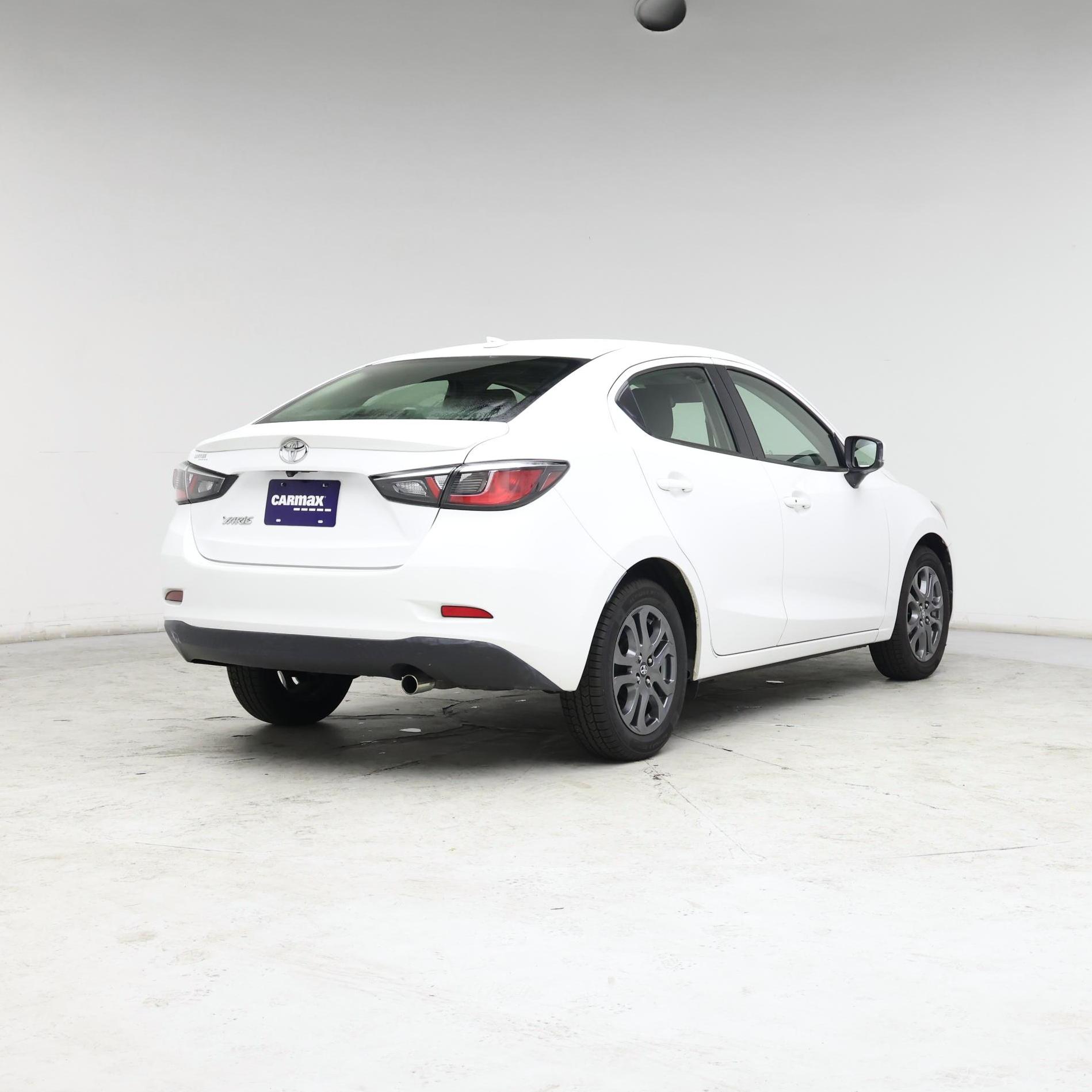 Thumbnail: 2019 Toyota Yaris - 8