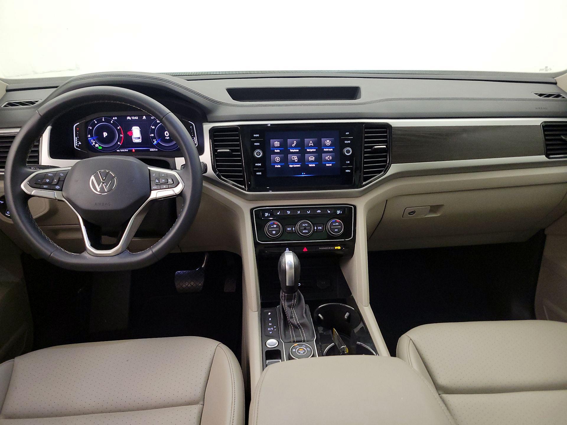 Thumbnail: 2022 Volkswagen Atlas - 9