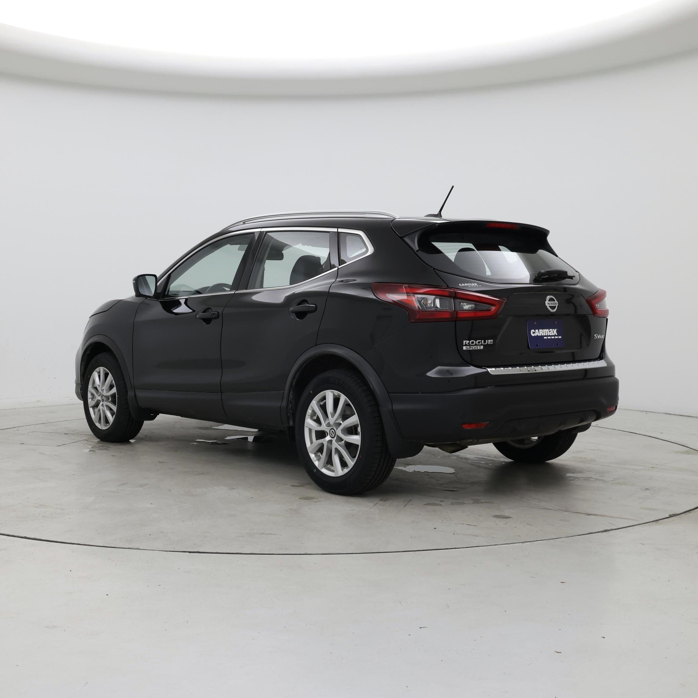 Thumbnail: 2022 Nissan Rogue Sport - 2