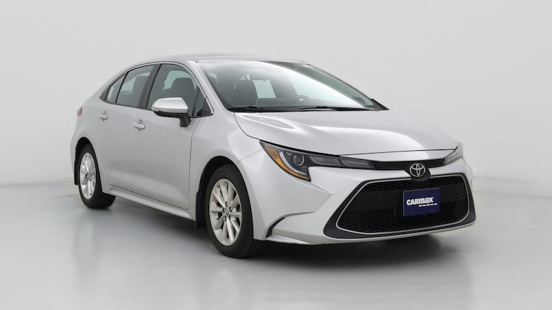 2021 Toyota Corolla XLE Hero Image