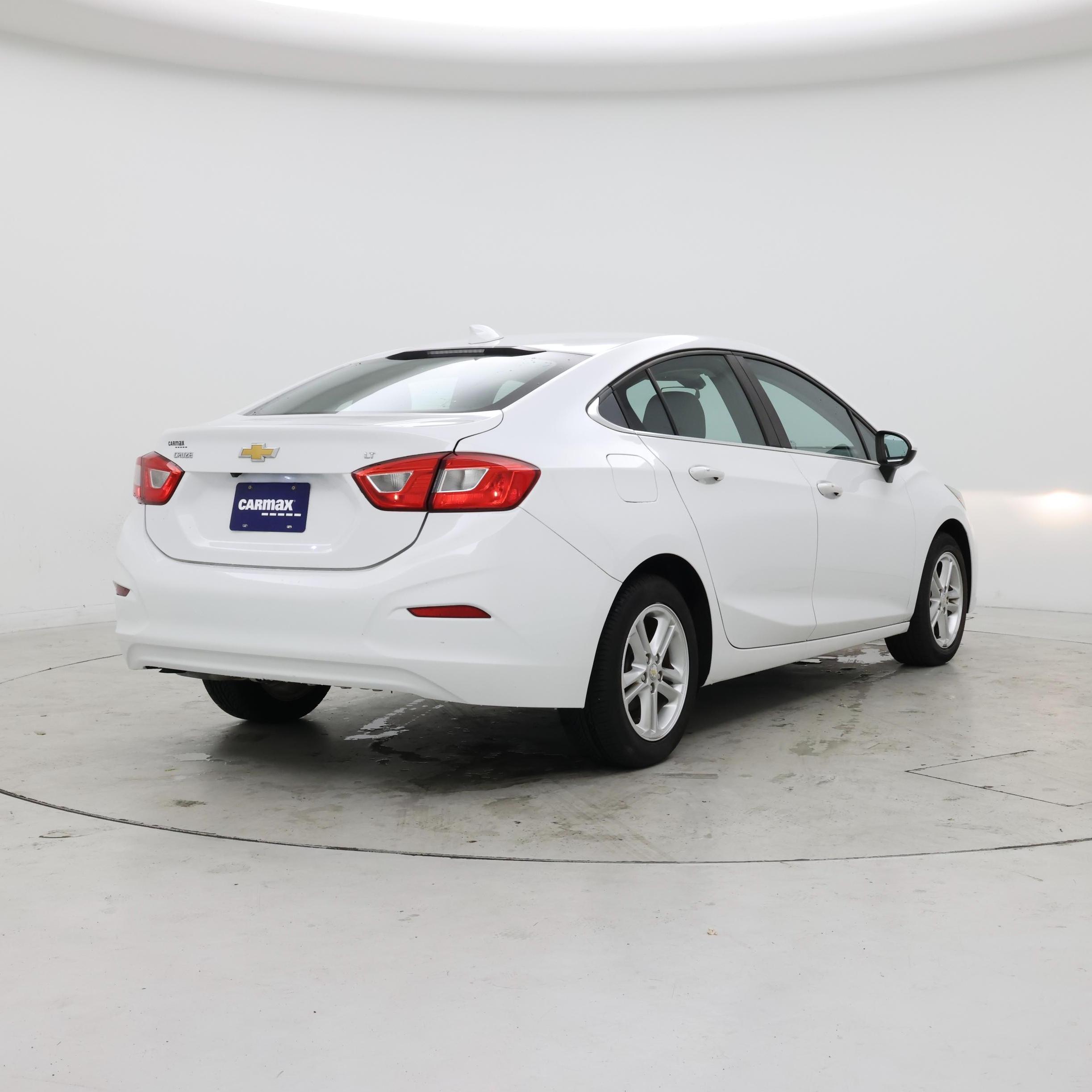 Thumbnail: 2018 Chevrolet Cruze - 8
