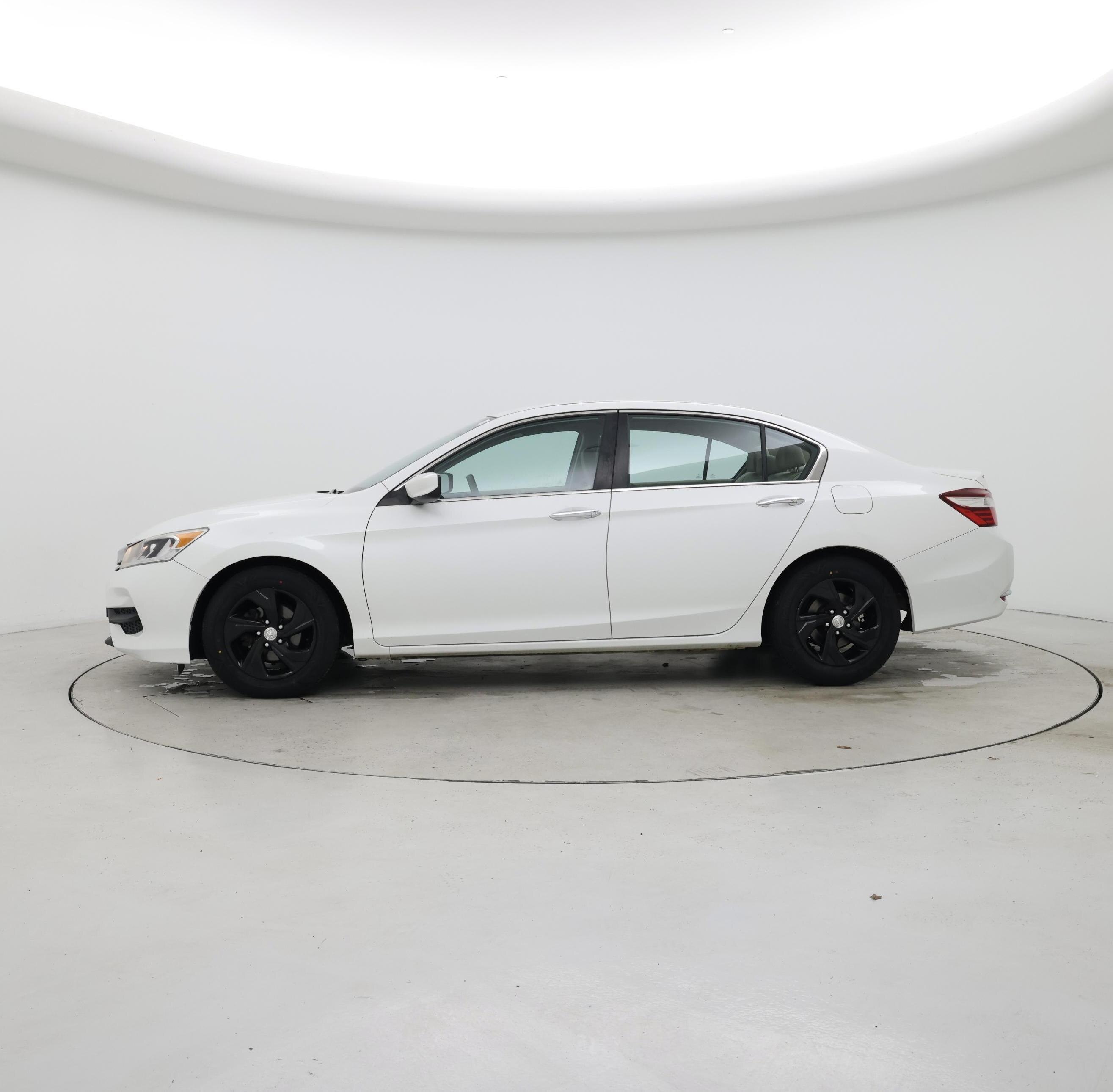 Thumbnail: 2016 Honda Accord - 3