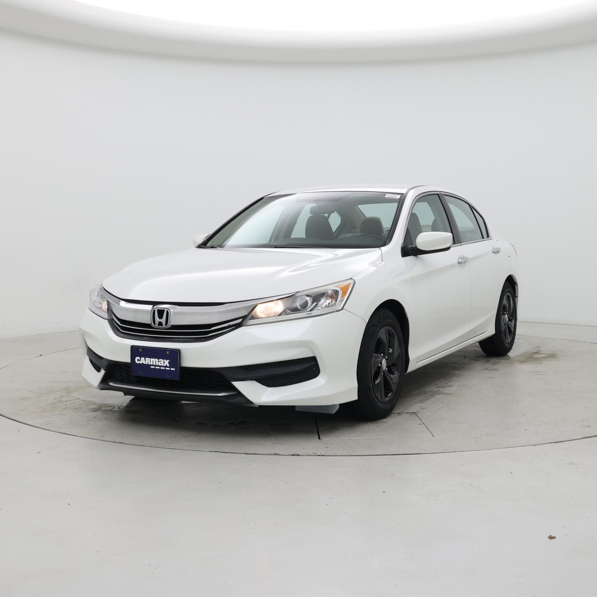 Thumbnail: 2016 Honda Accord - 4