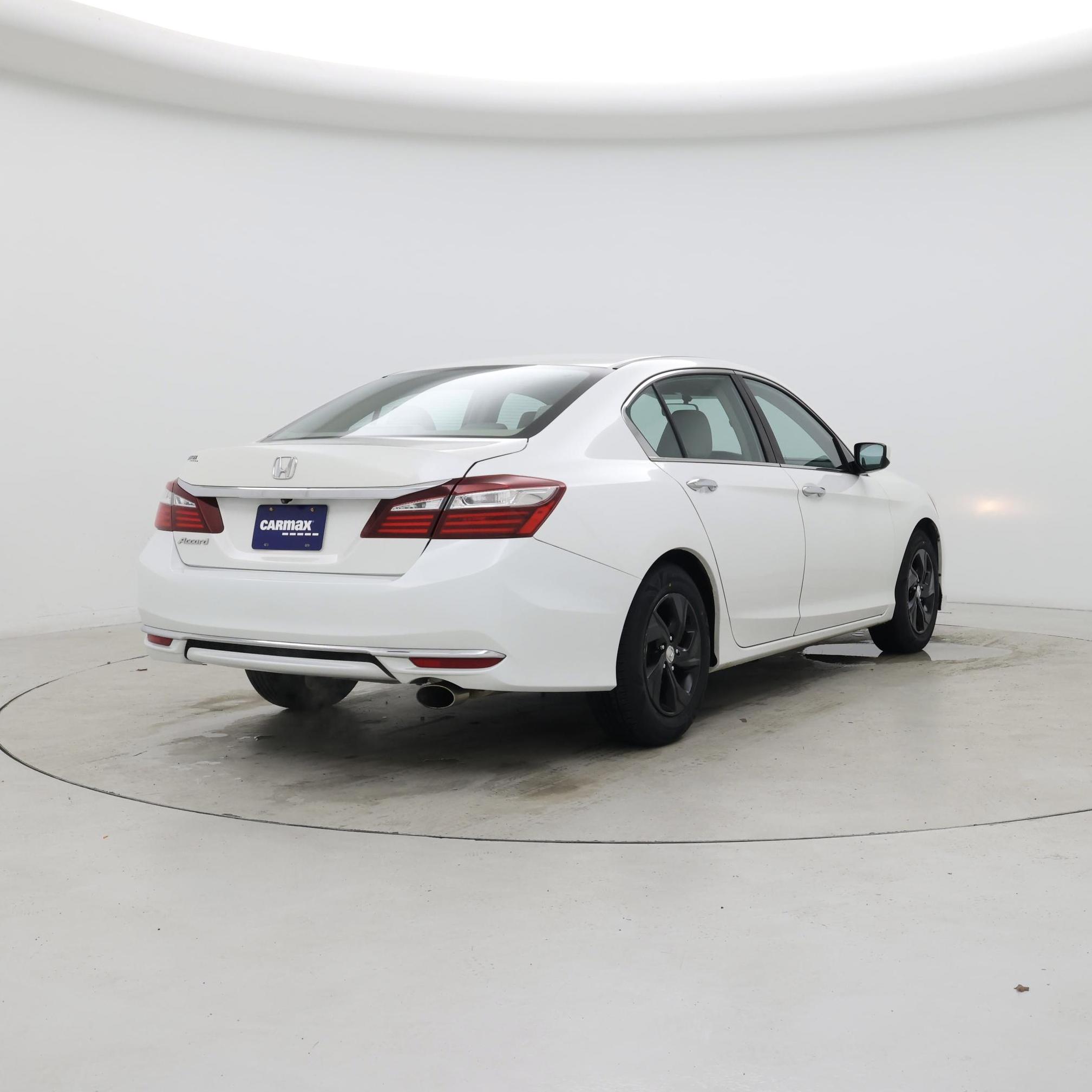 Thumbnail: 2016 Honda Accord - 8