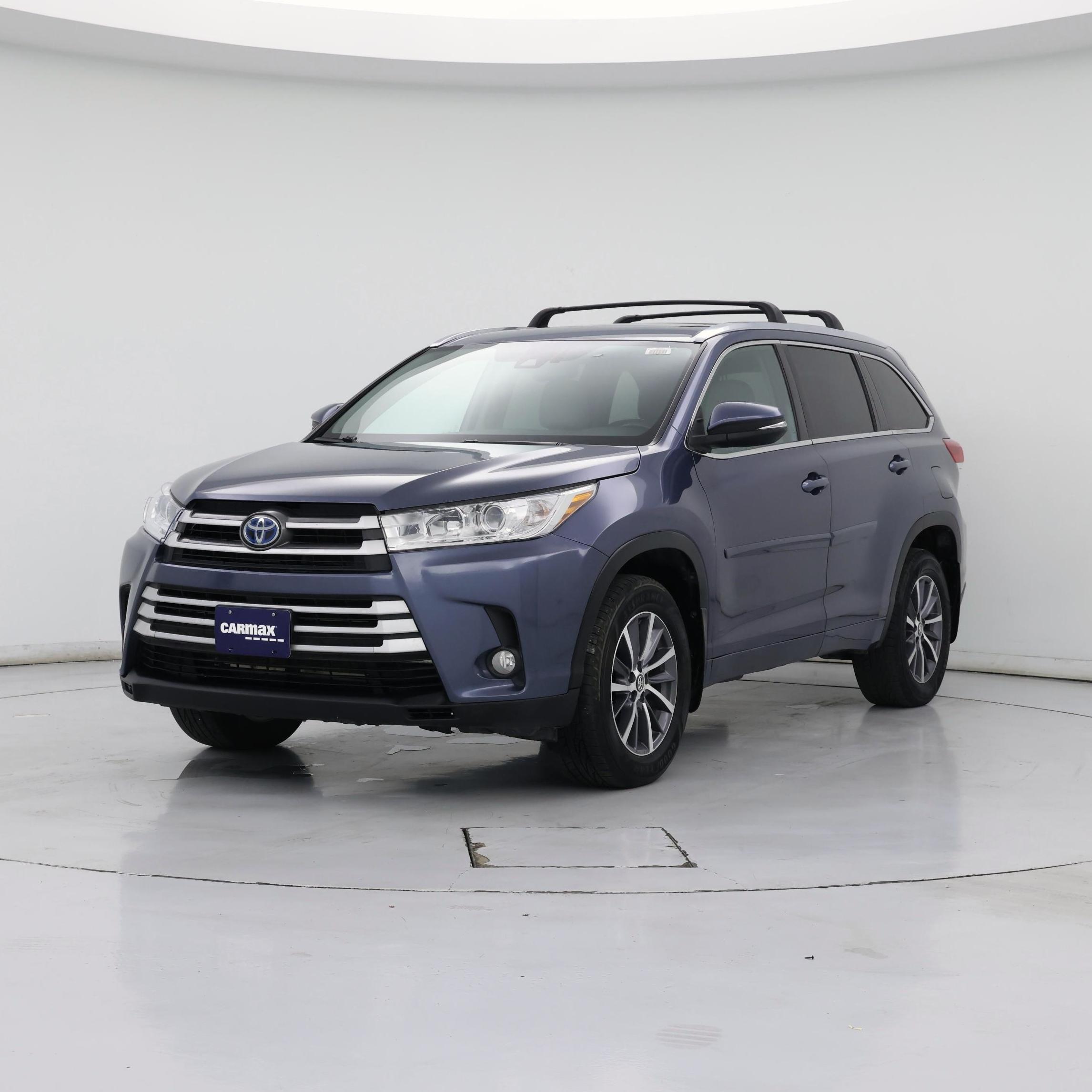 Thumbnail: 2018 Toyota Highlander - 4