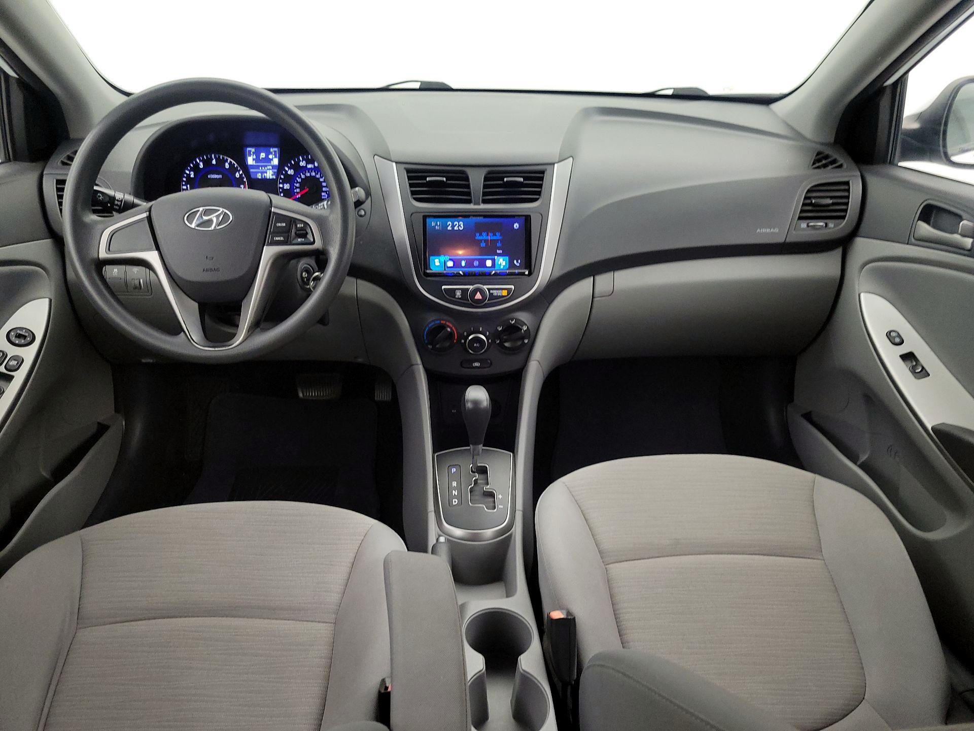 Thumbnail: 2016 Hyundai Accent - 9